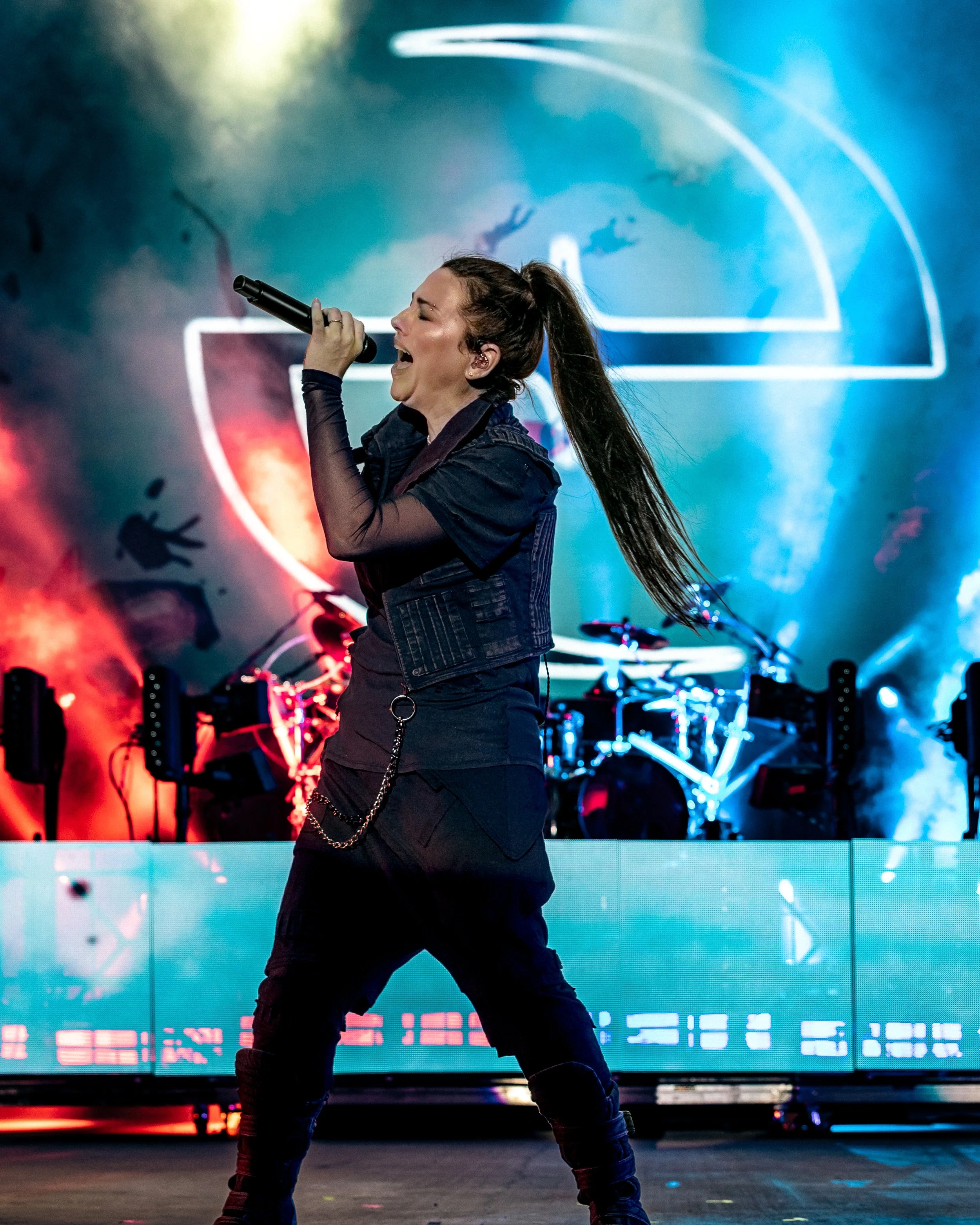 Evanescence (20 of 58).jpg