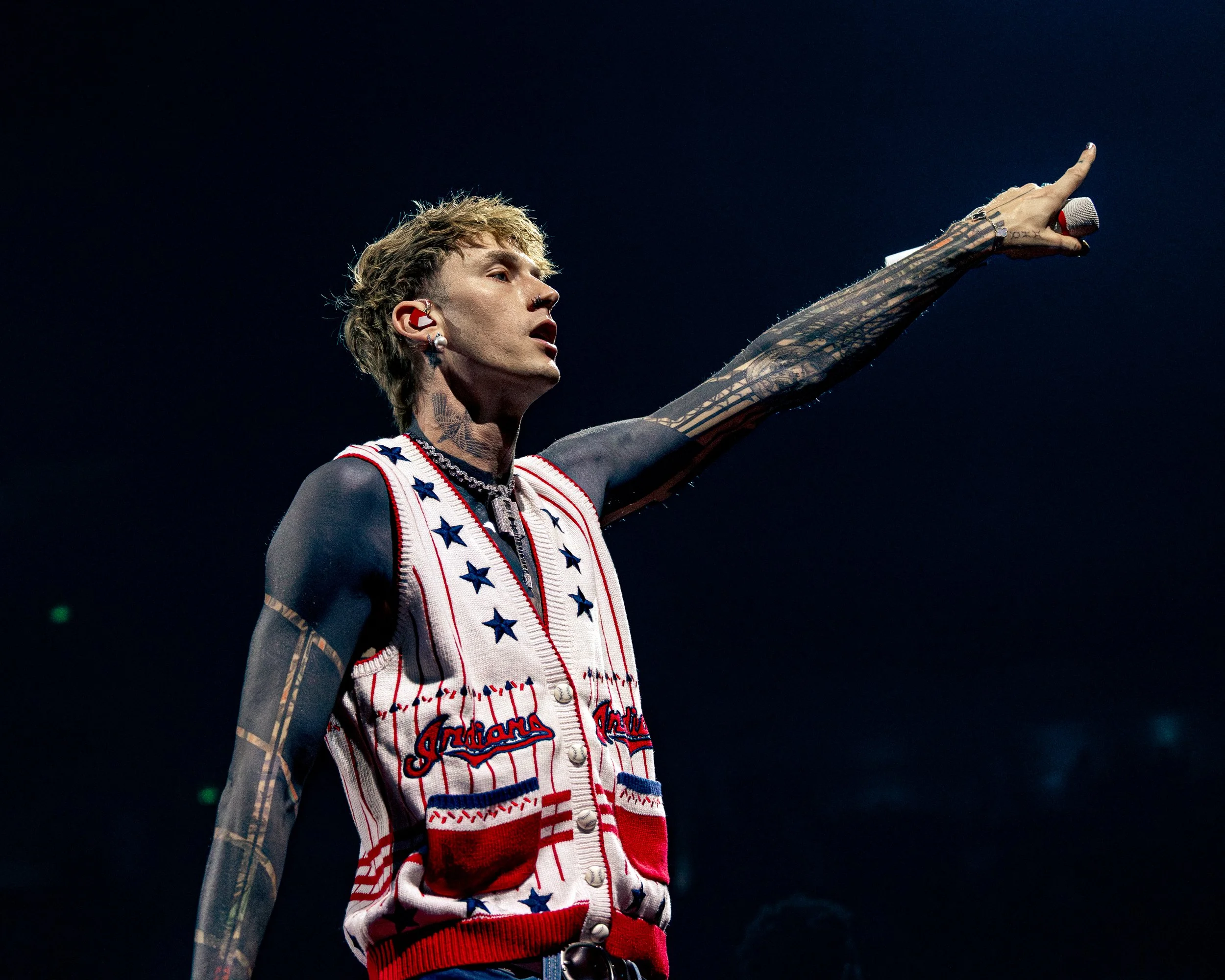 MGK (37 of 42).jpg