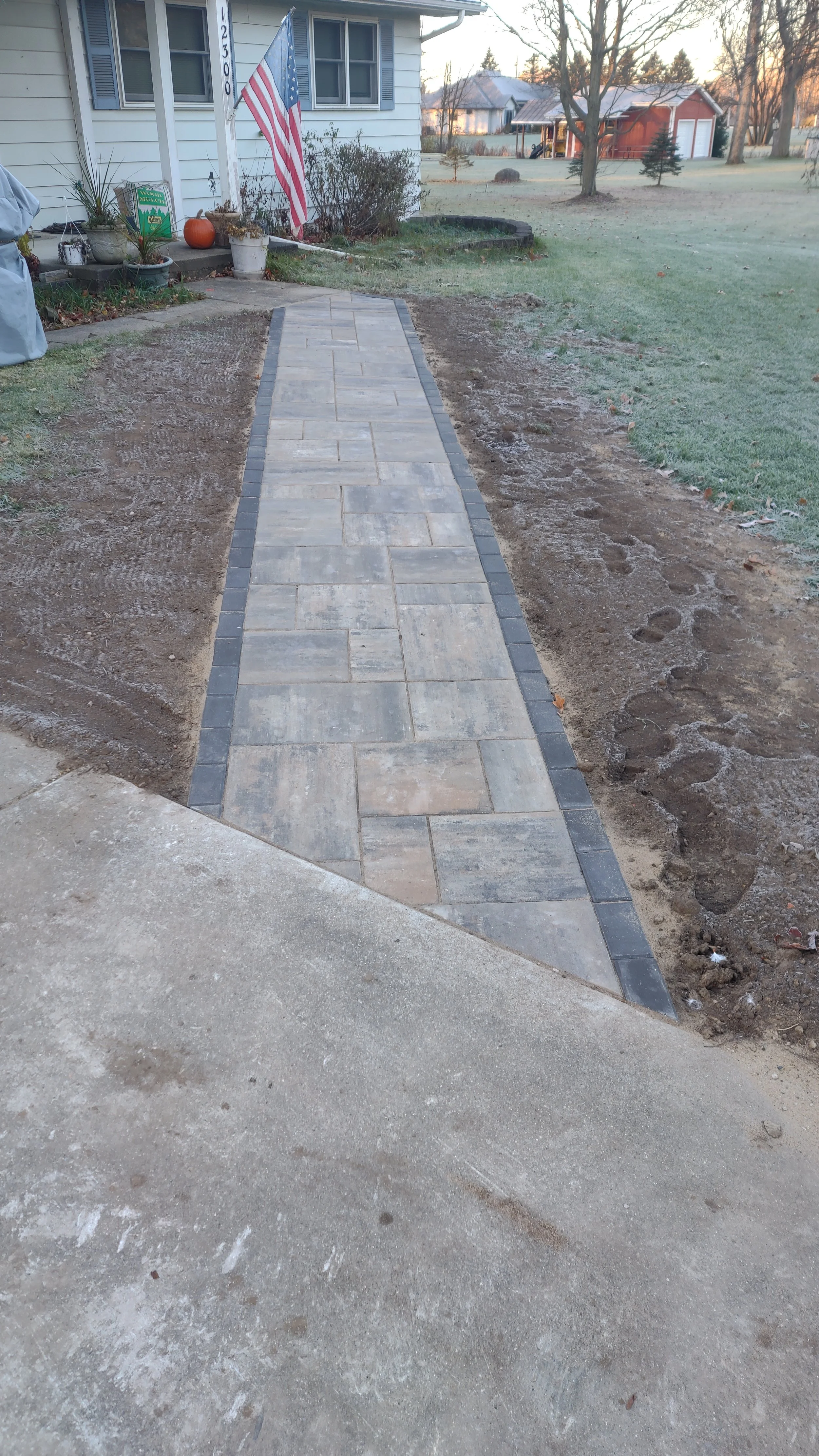 walkway.jpg