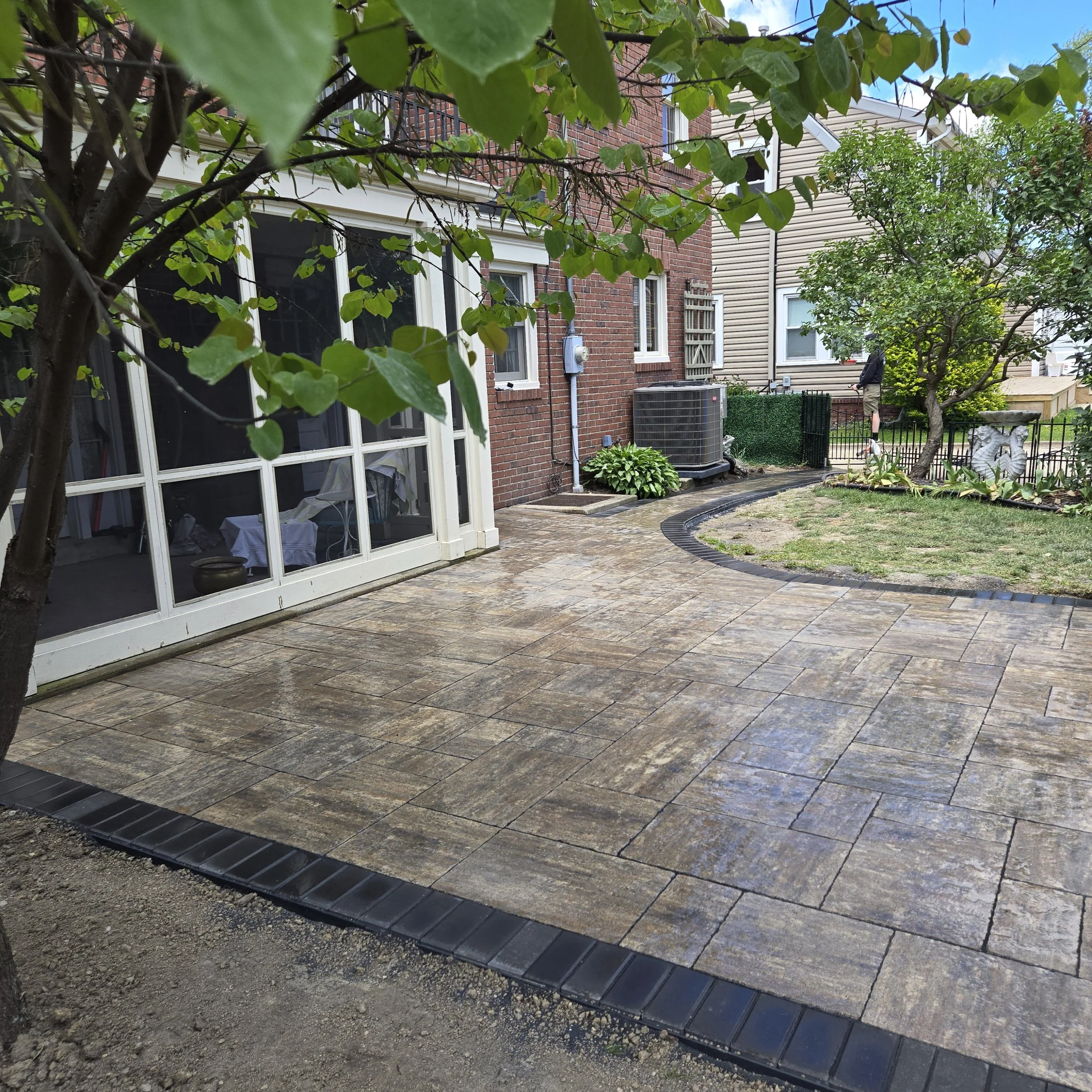 patio_walkway.jpg