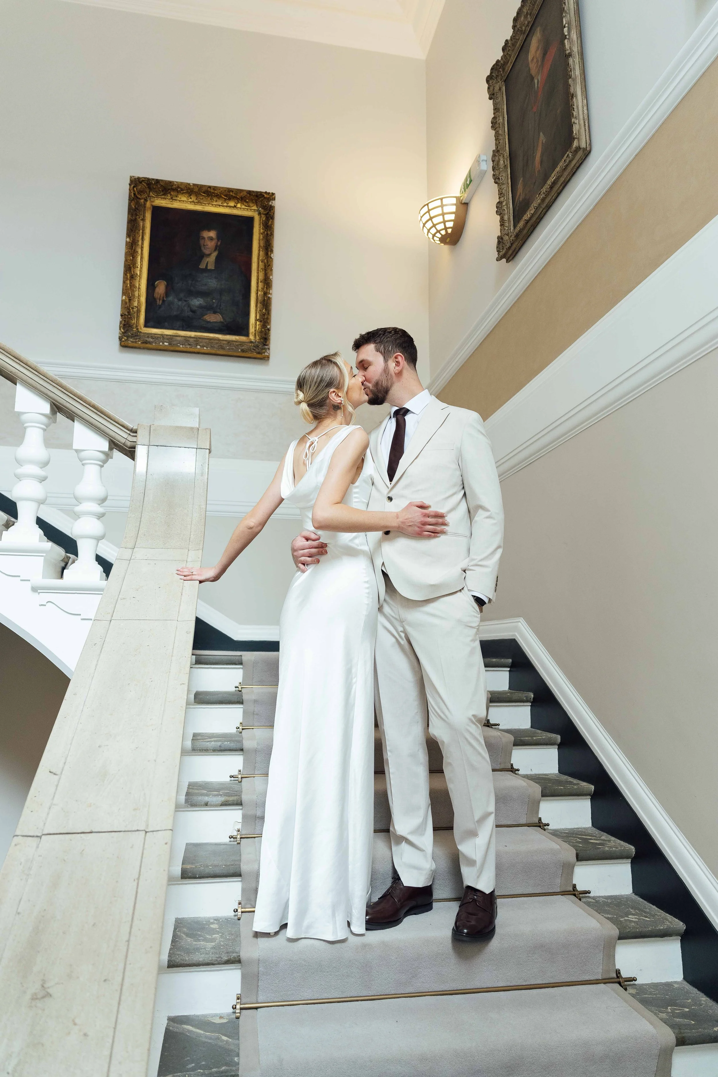 Chelsea town hall wedding photography-7.JPG