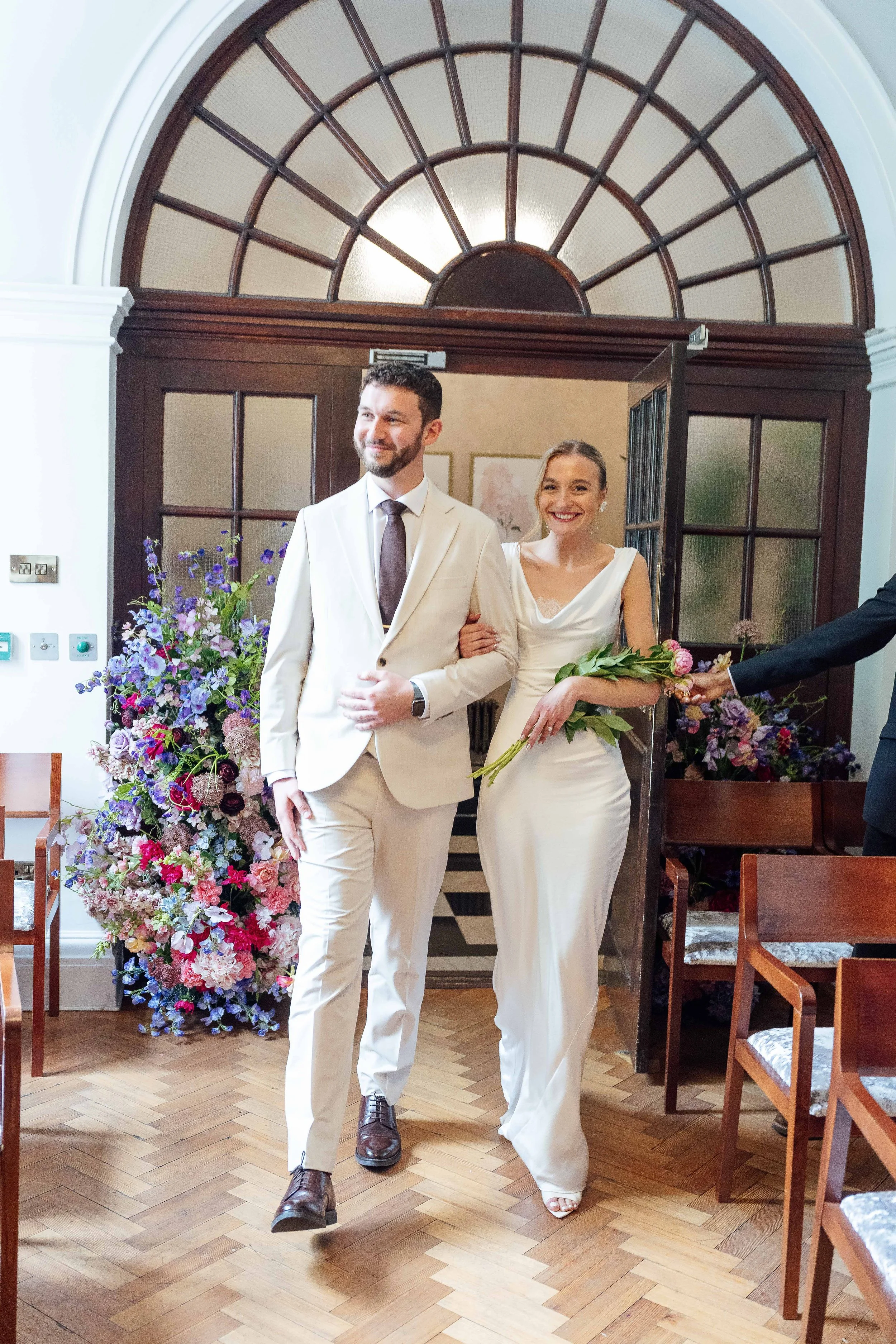 Chelsea town hall wedding photography-17.JPG