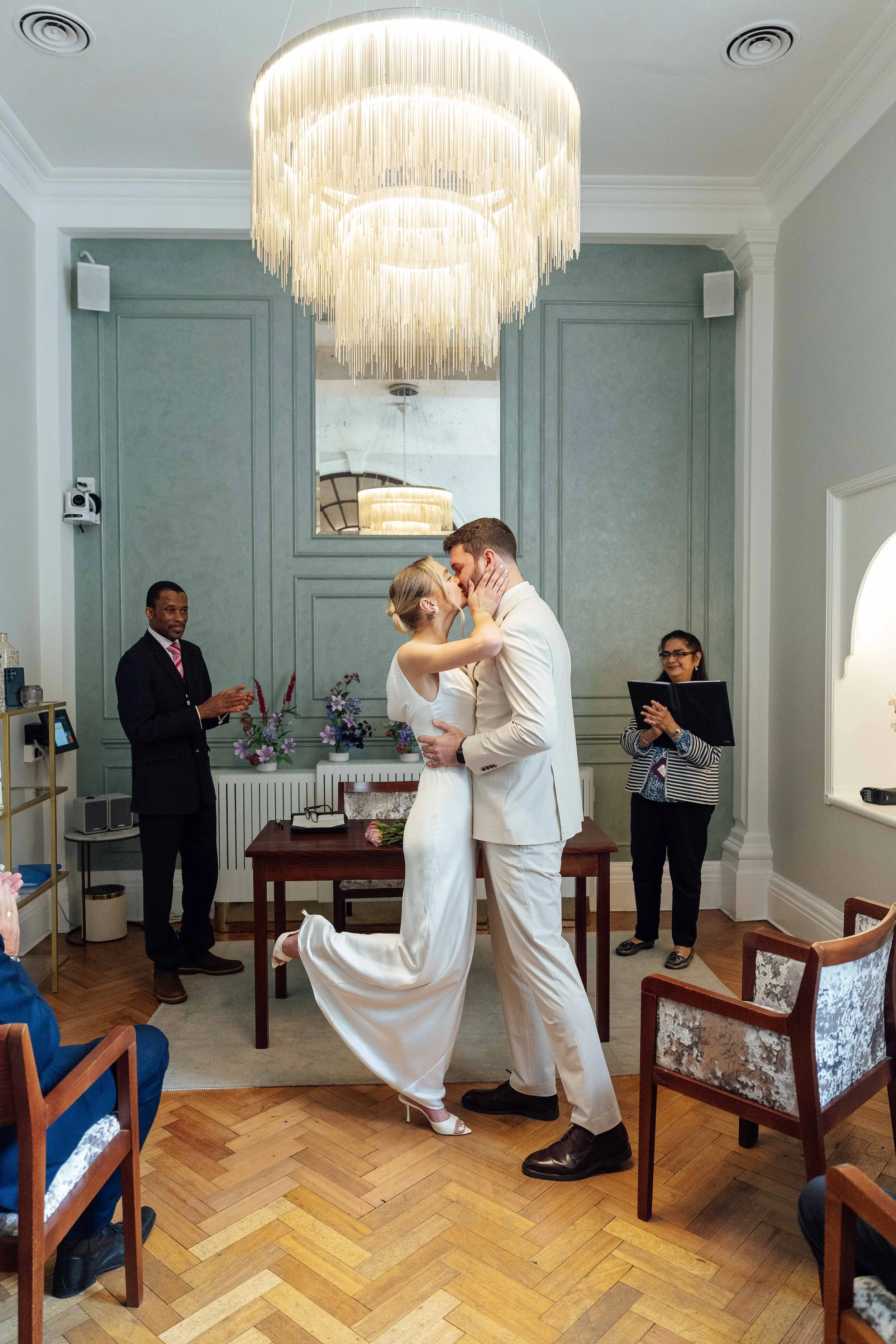 Chelsea town hall wedding photography-21.JPG