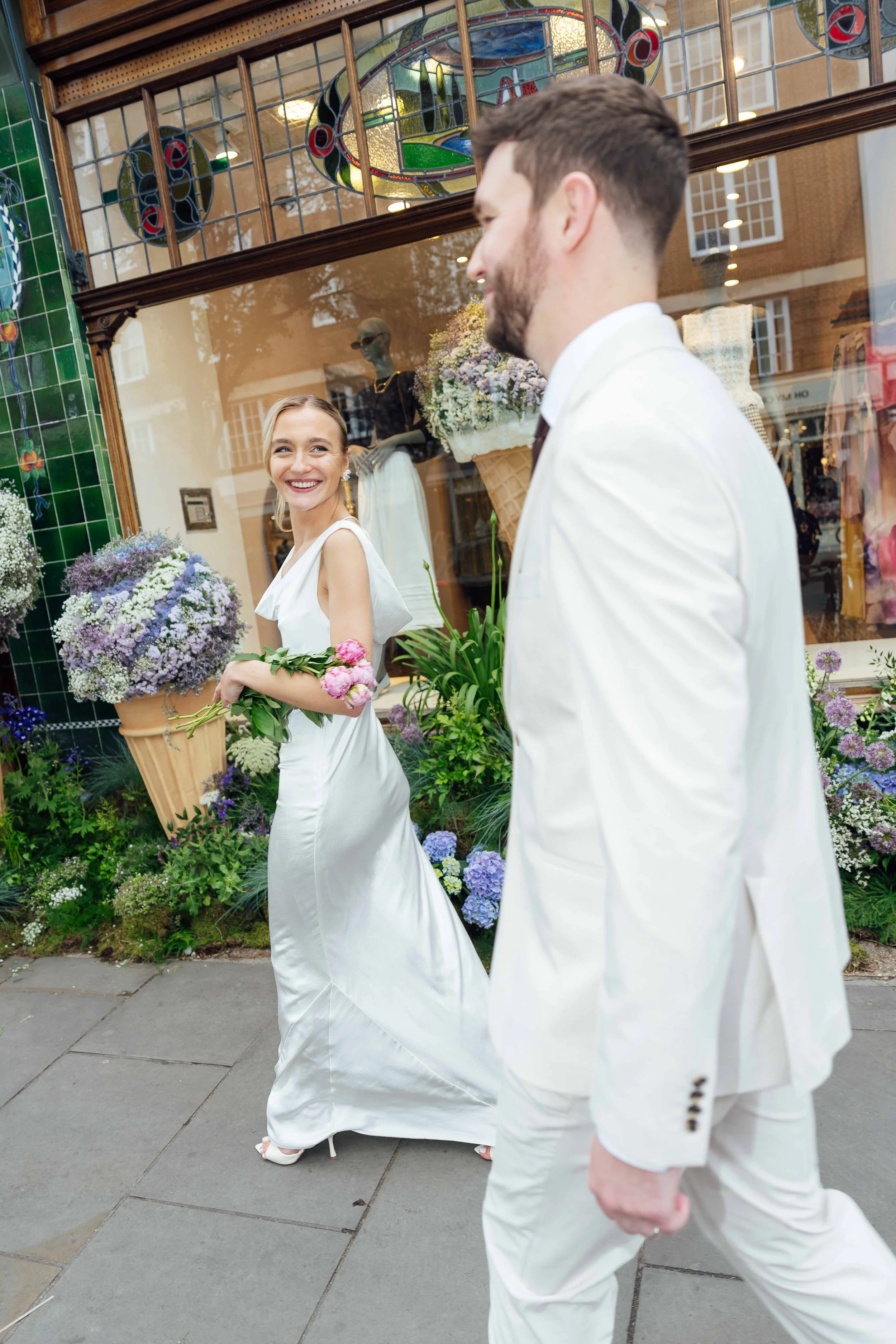 Chelsea town hall wedding photography-30.JPG
