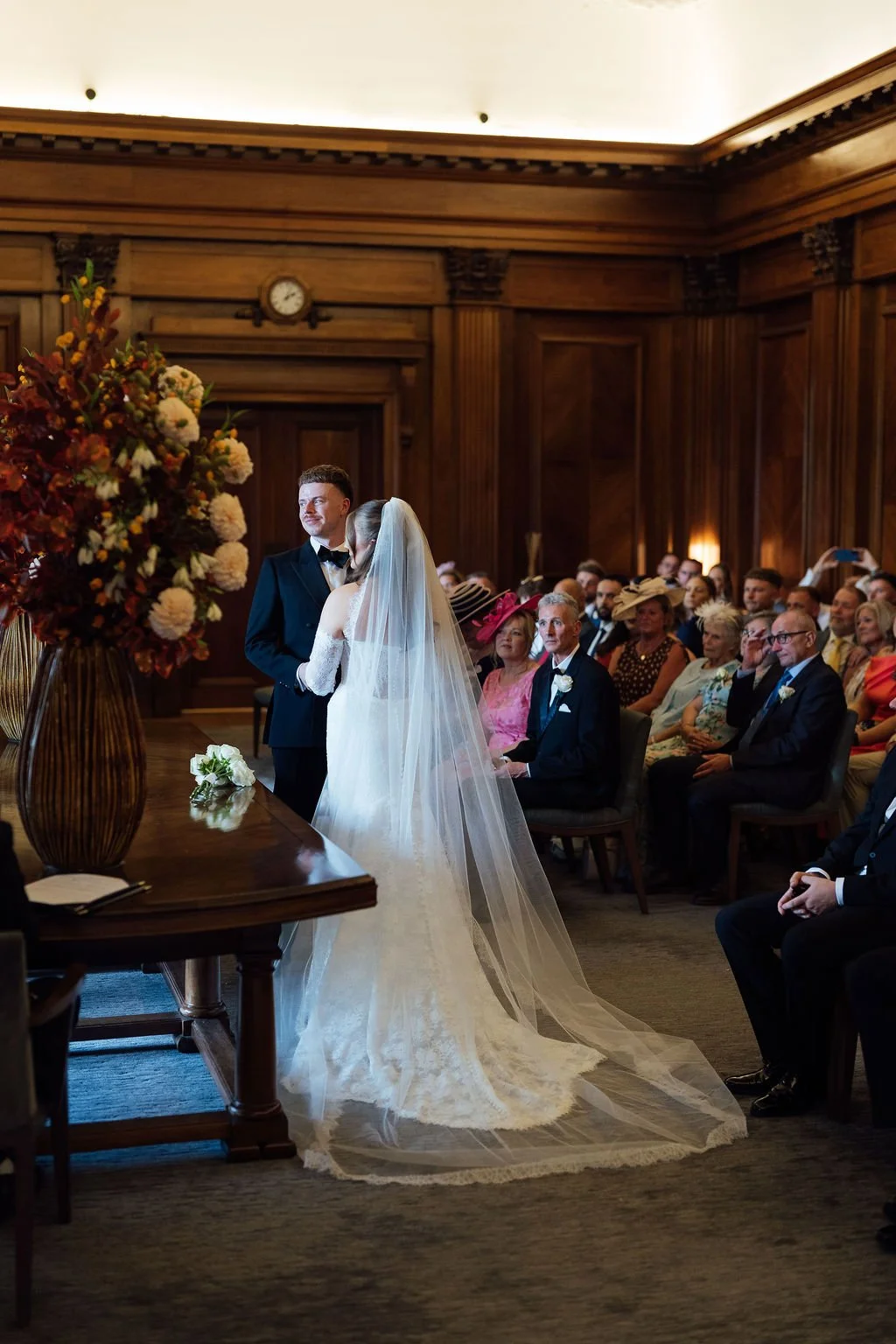 marylebonetownhallwedding-21.jpg