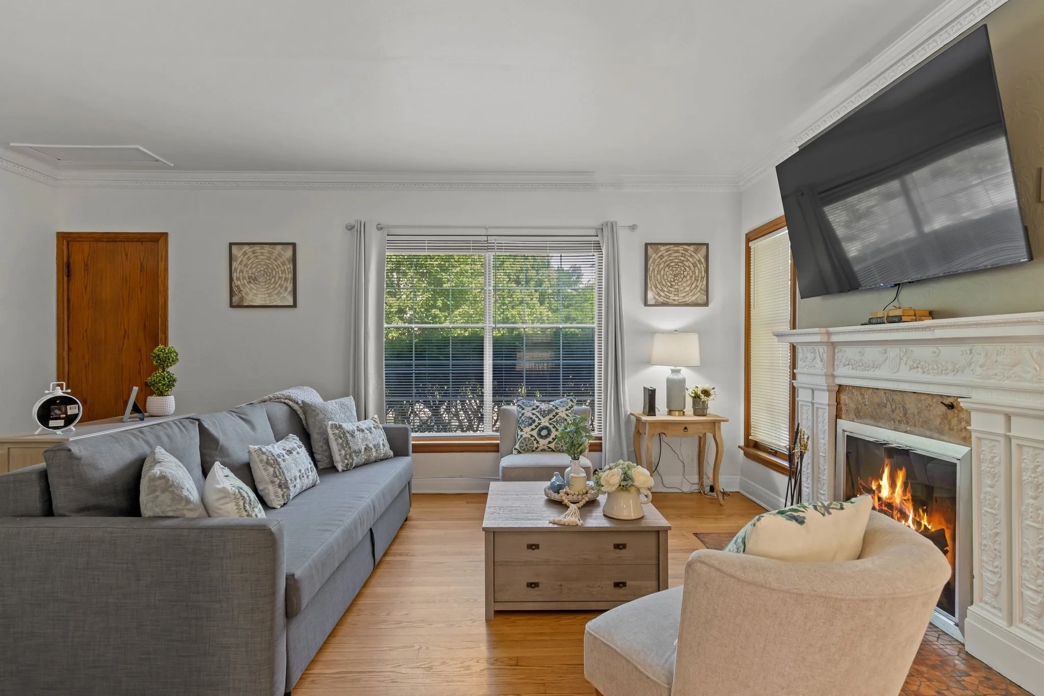 4707 W Keefe Ave, Milwaukee-27.jpg