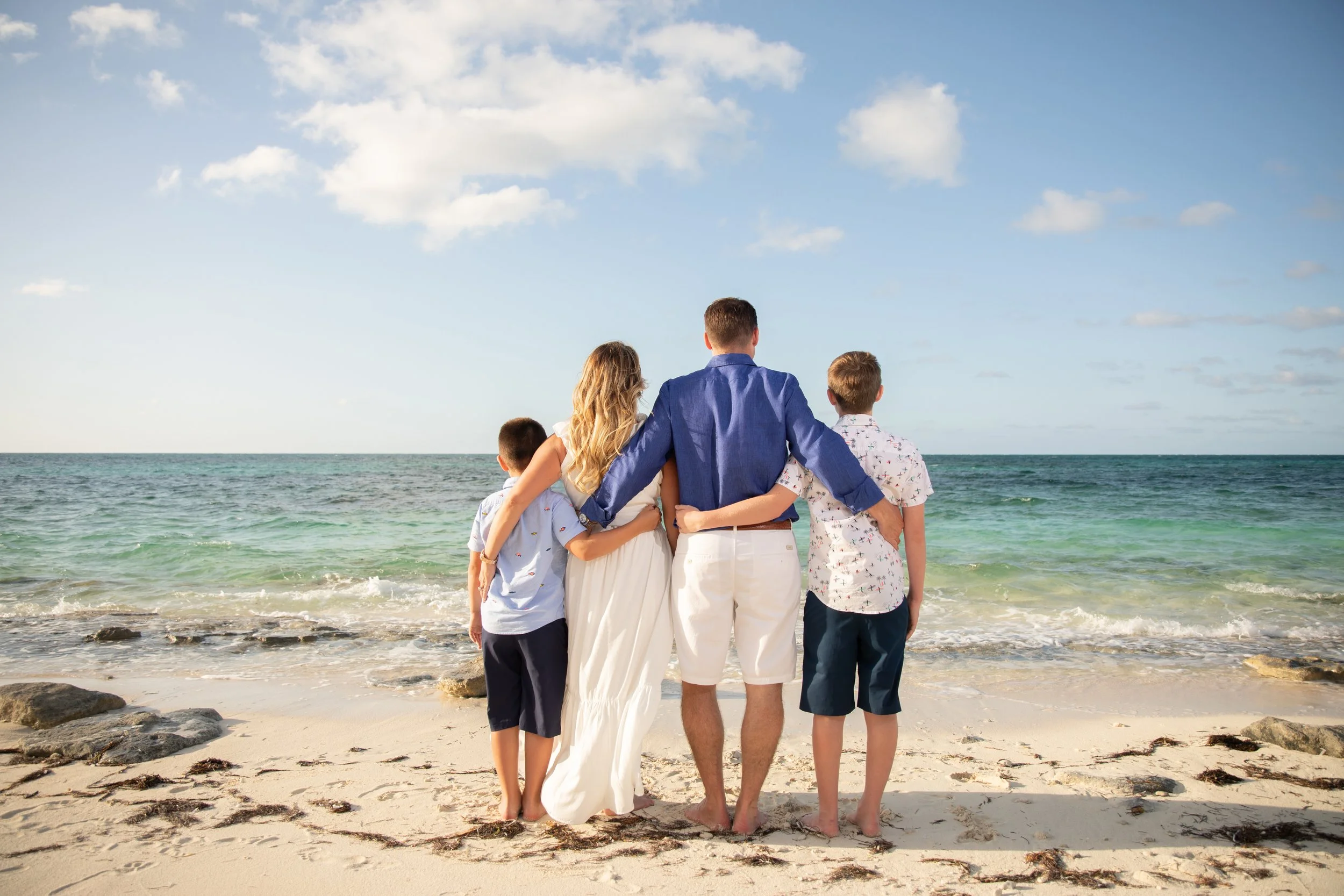 Essential Family Portrait Tips for Stunning Turks and Caicos Moments