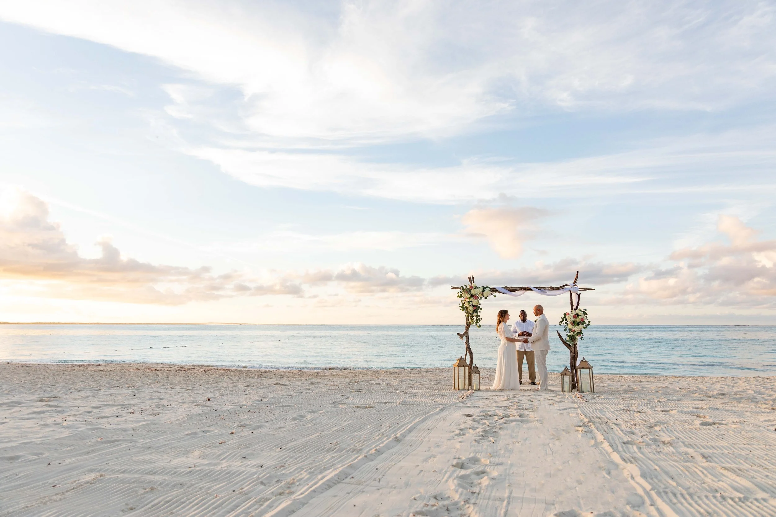 Turks and Caicos Destination Wedding Photography: Unforgettable Moments in Paradise