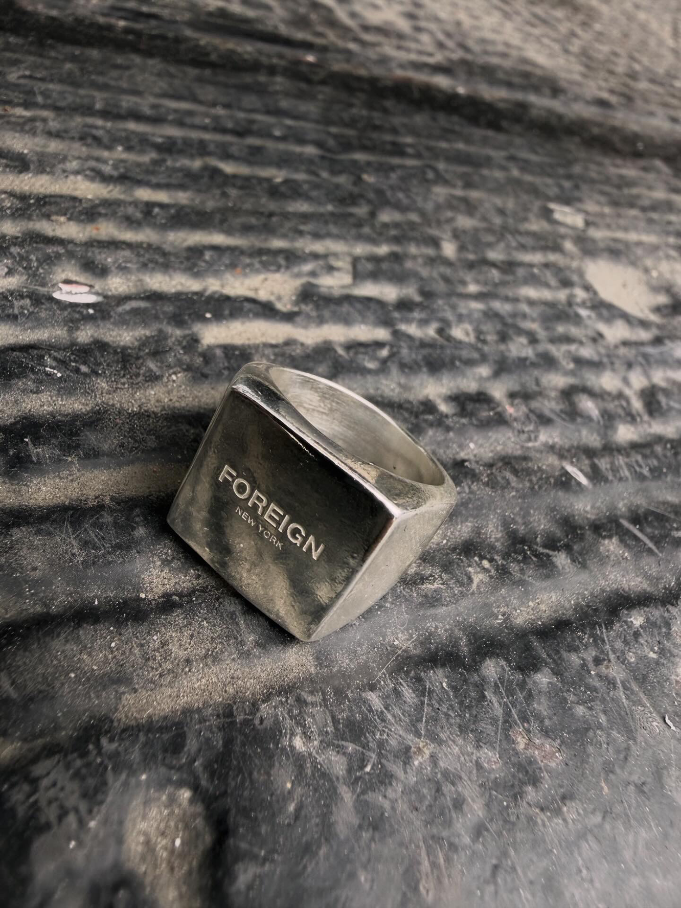 SILVER RING (PRE-ORDER ONLY)