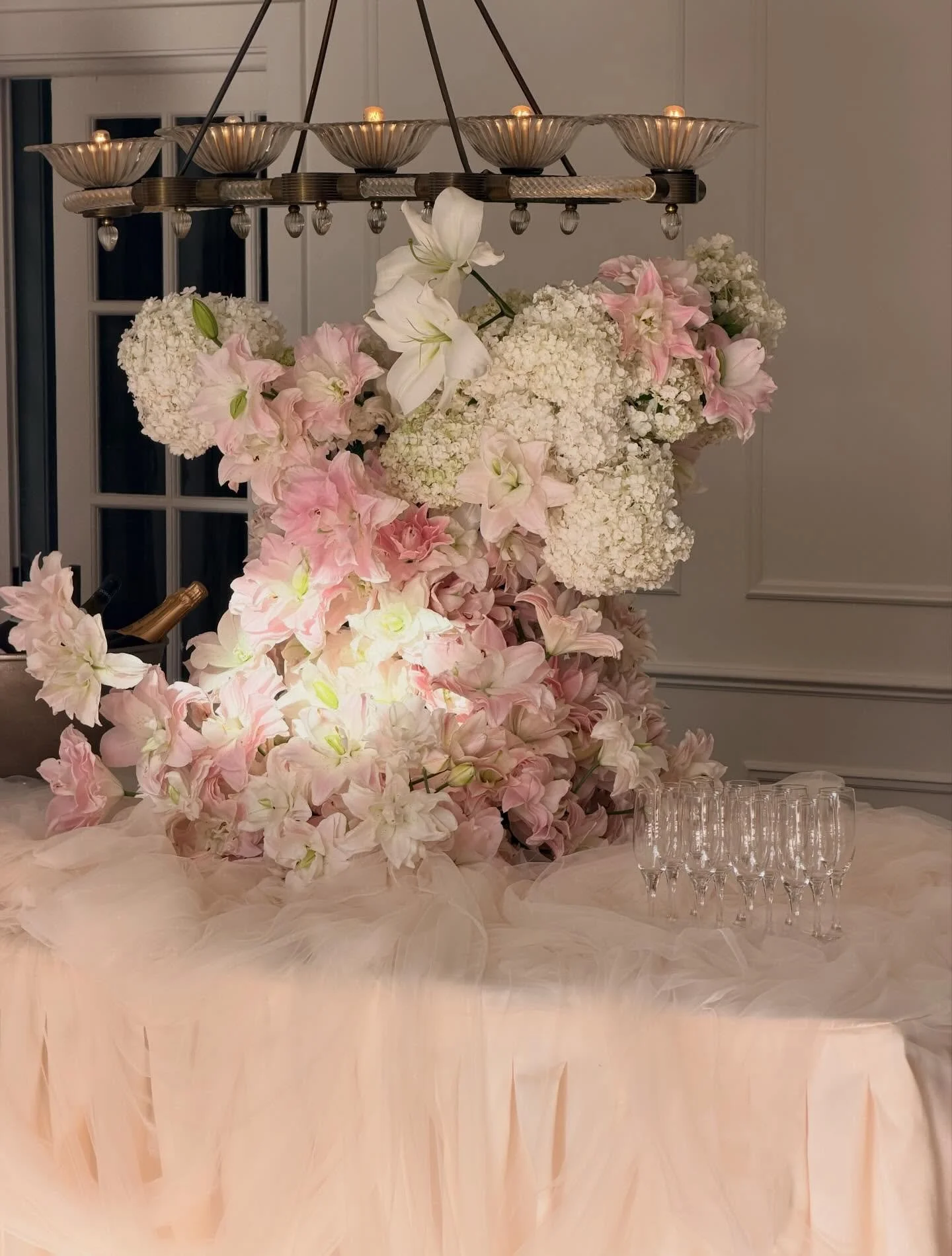 Wuthering Heights for @deborahsymondoneil 

~ the skin room 

Custom draping, fabric installations and florals