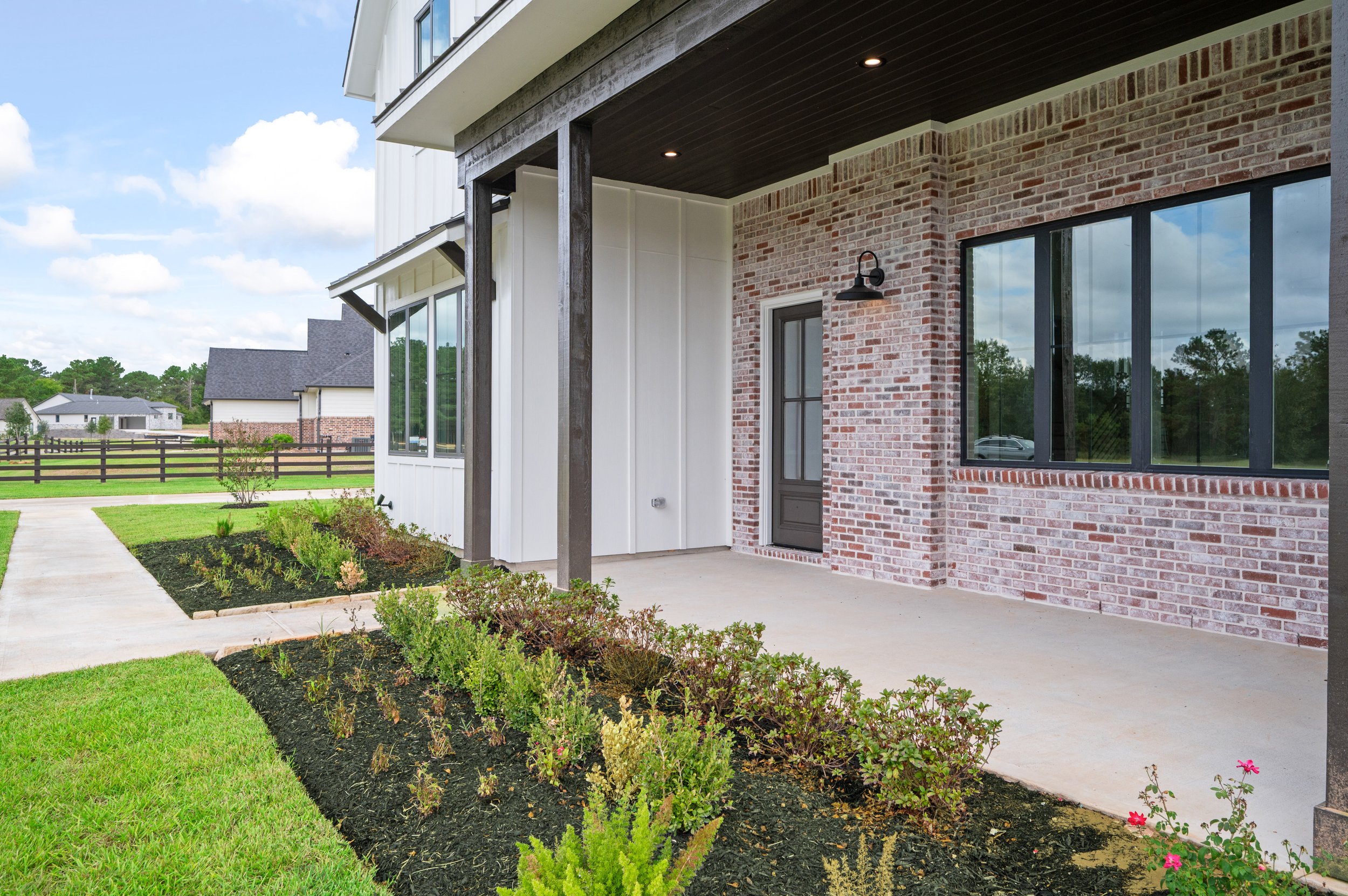 Hopeview Way 24940  33.jpg