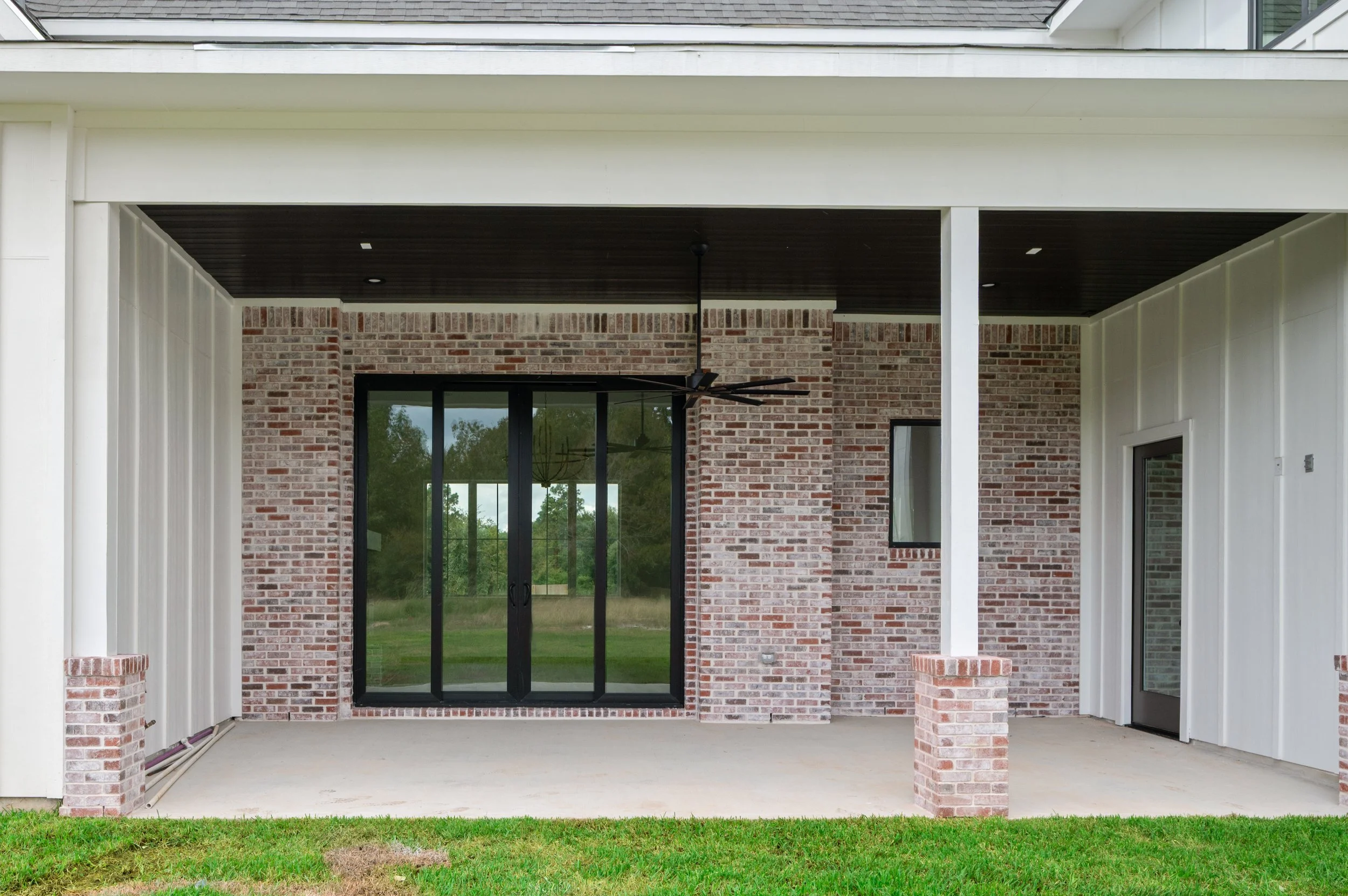 Hopeview Way 24940  30.jpg