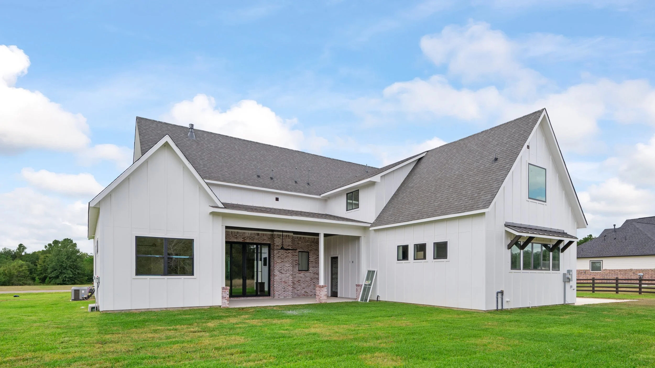 Hopeview Way 24940  27.jpg