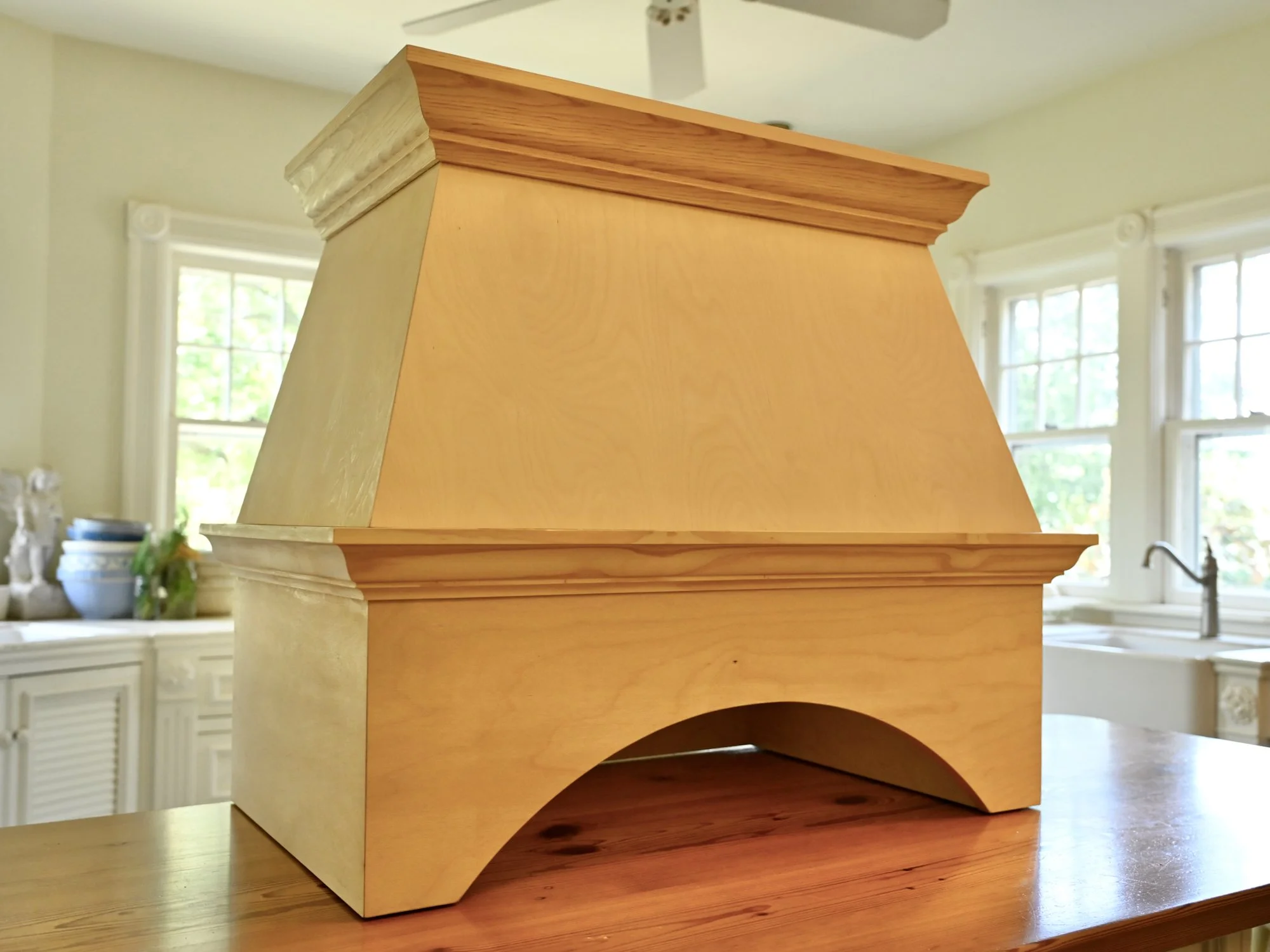 34-inch Tapered Farmhouse Hood