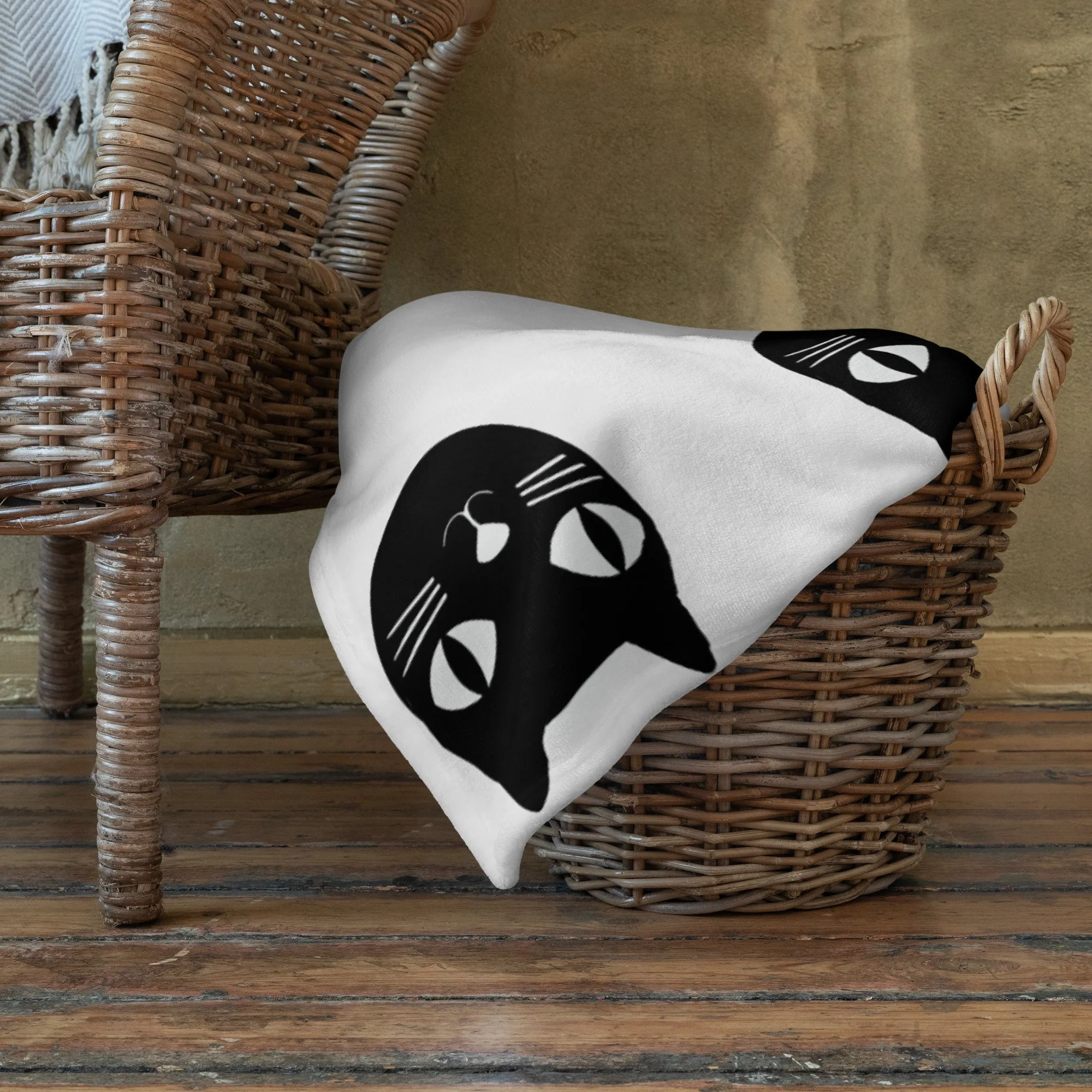 Spooky Black Cat Cozy Throw Blanket