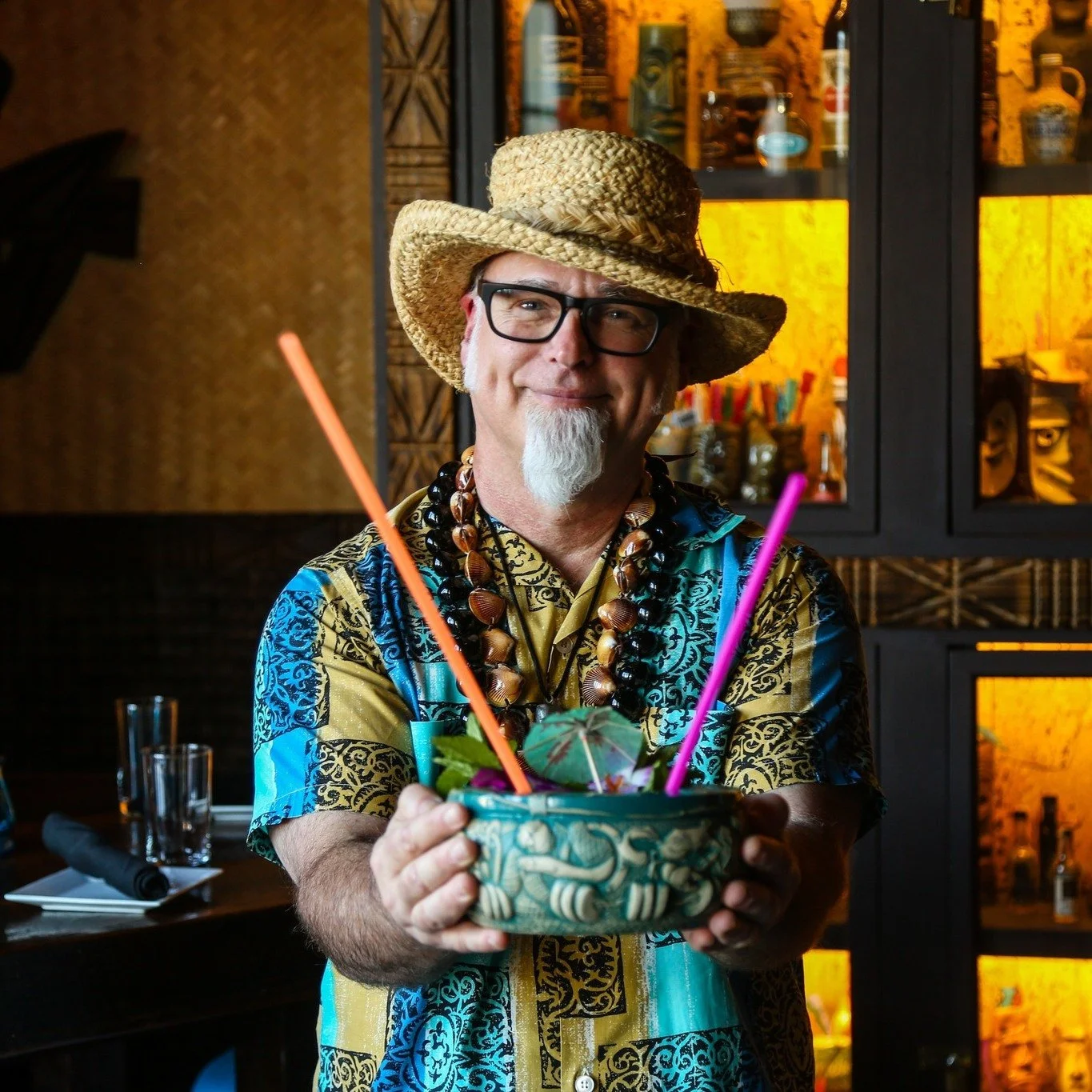 ⭐Arizona Tiki Oasis Seminar Spotlight!!⭐
Saturday April 18th - Tickets on sale: http://www.aztikioasis.com
🌺Three Sheets to the Wind: Getting High on the High Seas presented by Jeff &ldquo;Beachbum&rdquo; Berry 🌺
Join us on this rollicking cruise t
