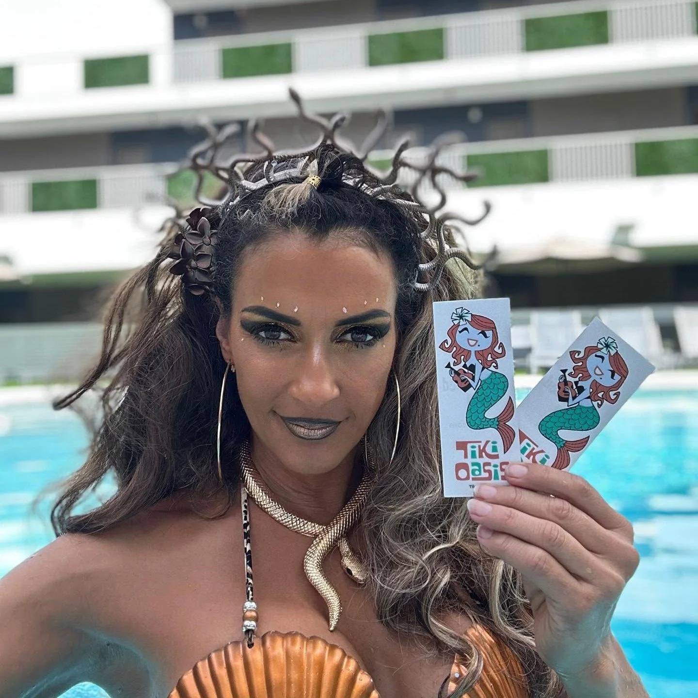🌟 Tiki Oasis (August 5th-9th) Seminar Spotlight! 🌟

Posing for Photos...Underwater! (2-Day Seminar!)
Presented by MeduSirena the FireEating Mermaid
MeduSirena the Fire Eating Mermaid is a renowned photographer who can make anyone look great underwa