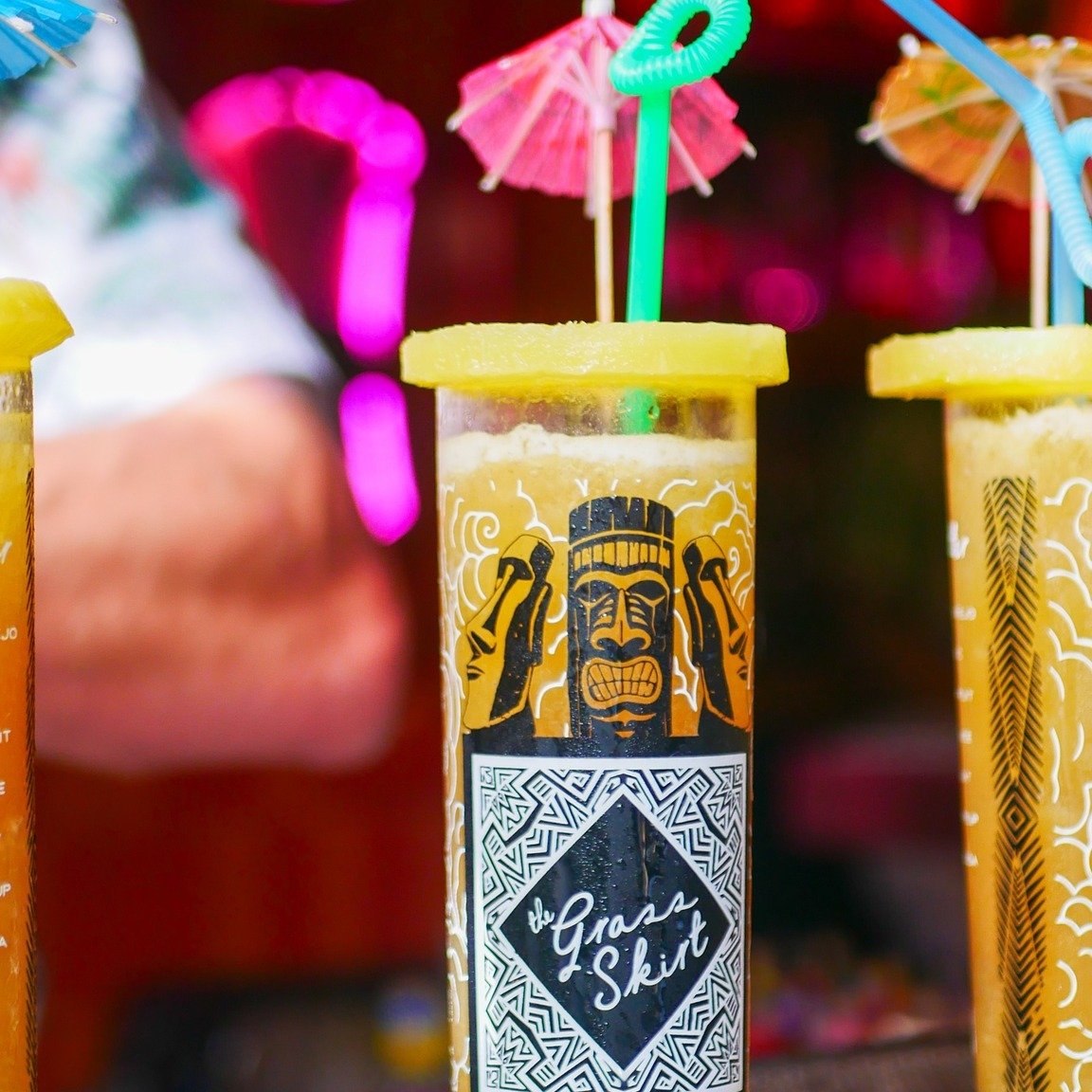 🍹 TIKI OASIS BARTENDER BATTLE PRELIMS &mdash; MONDAY NIGHT! 🍹
Locals! Looking for something fun to do on Monday, July 13?
Head over to The Grass Skirt from 4&ndash;6 PM and catch the Tiki Oasis Bartender Battle Prelims!

Watch talented bartenders s
