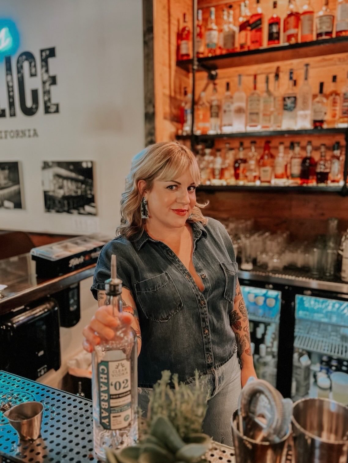 Resort-O-Rama Friday night fun! 

Make sure to stop by the Vintage Space tonight after the Supperclub dinner 9pm-Midnight to try our featured cocktail by top mixologist Mia Hensley!!

Spinning discs for the night out Disc Jockey&rsquo;s ShipRex &amp;