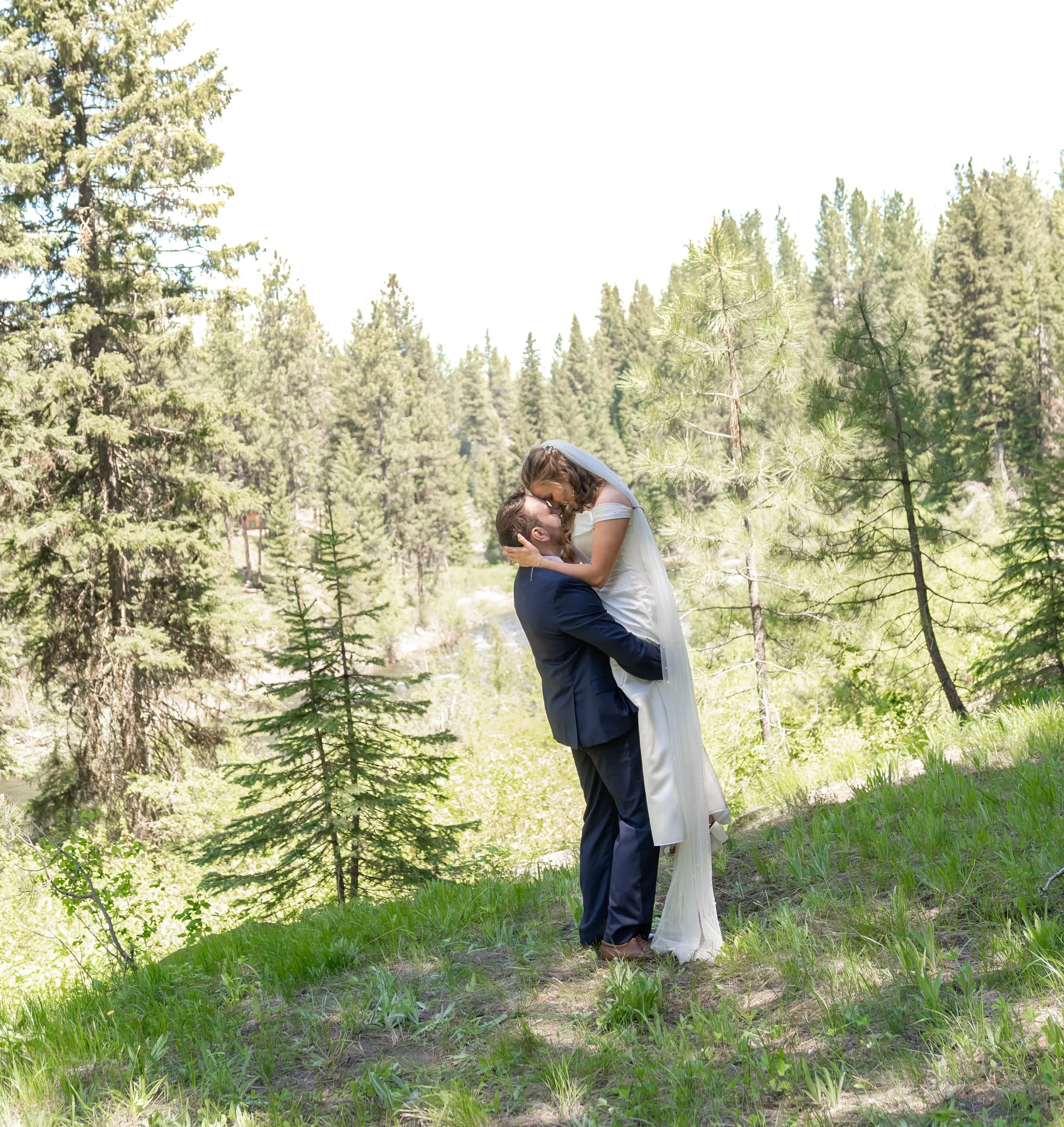 bride and groom (124).jpg