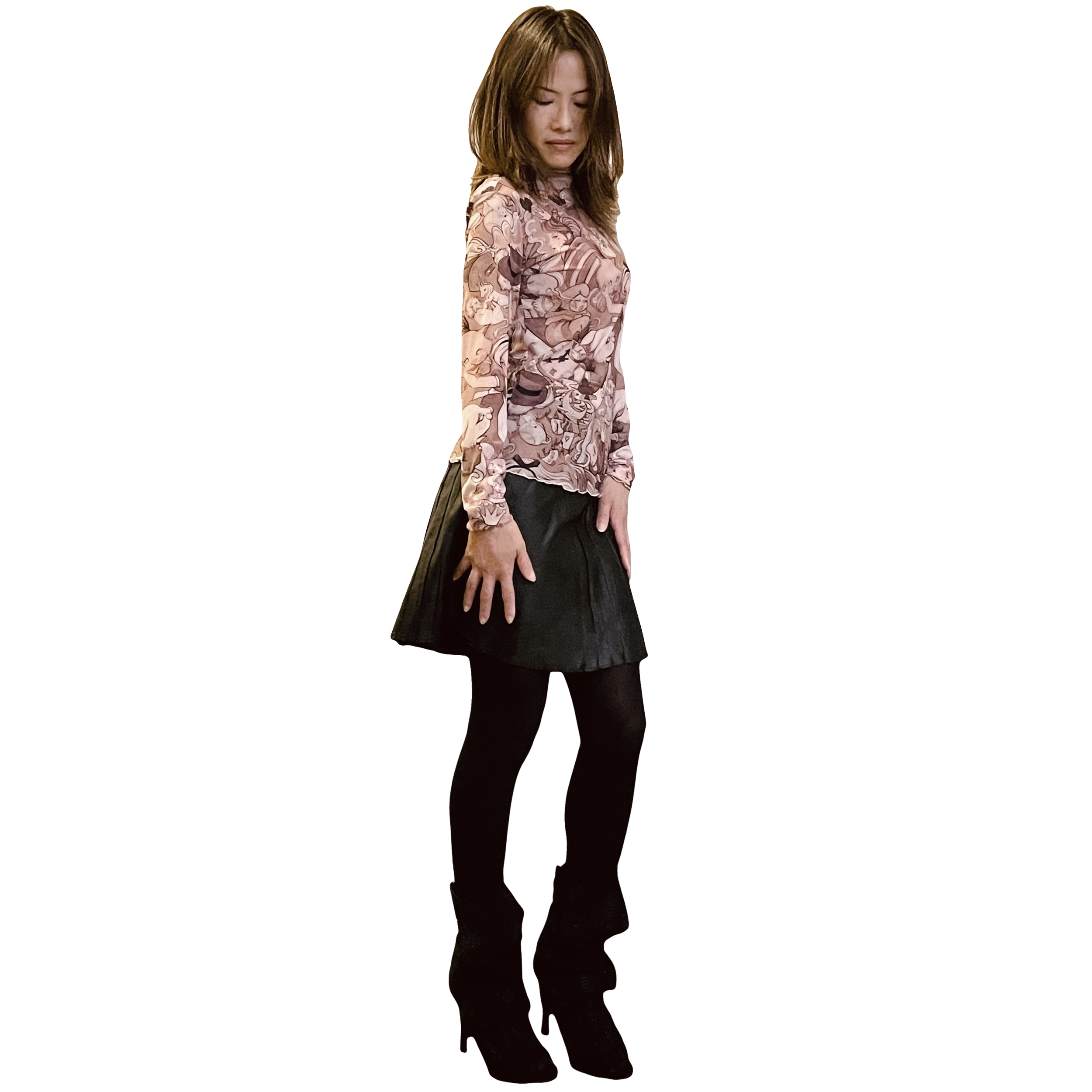 Alice-in-Wonderland-Blouse-Sze-Jones-LifeStyle-01.png