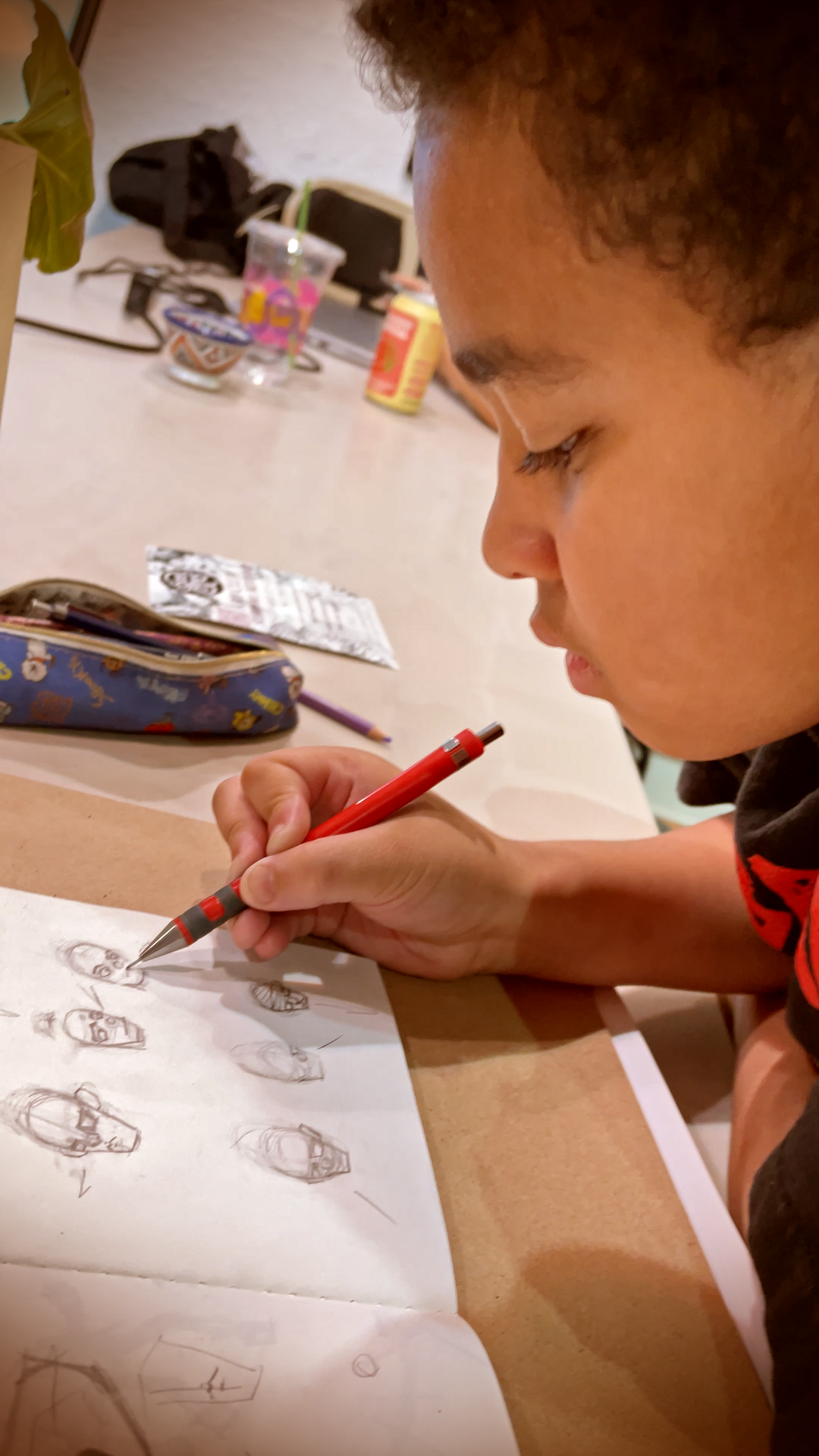 Sketch_Book_Sze_Jones_Workshop_002.png