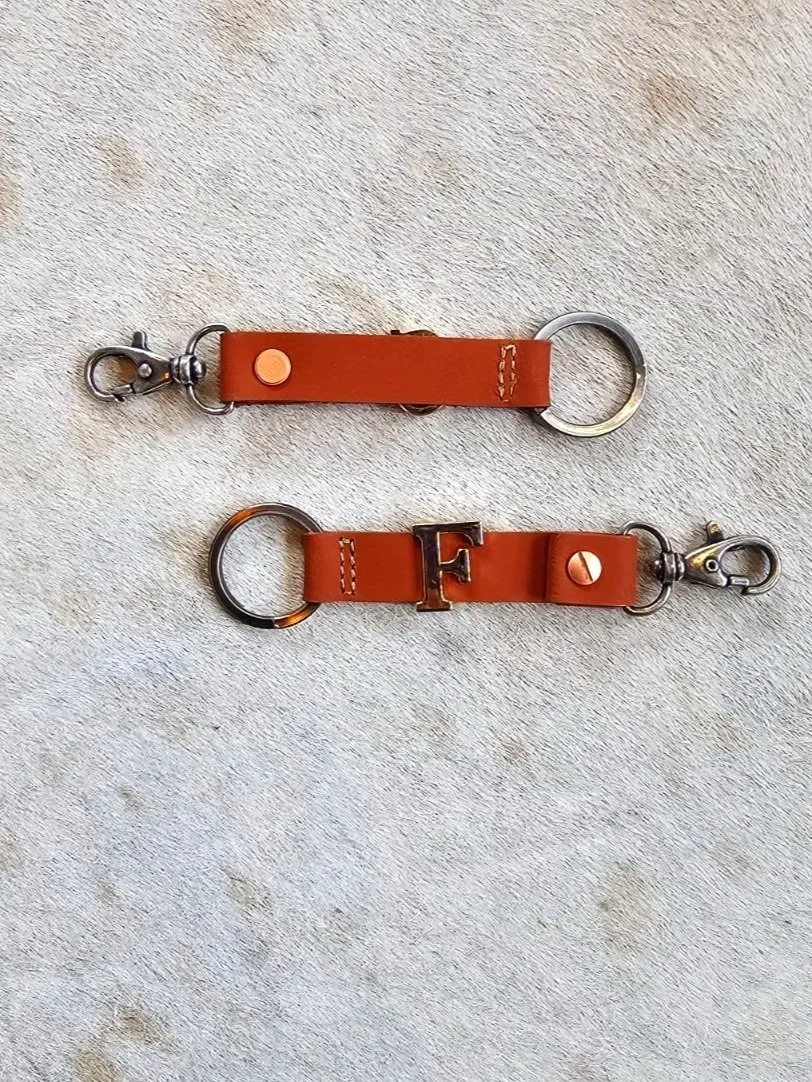 Llavero Letras -  Ladrillo