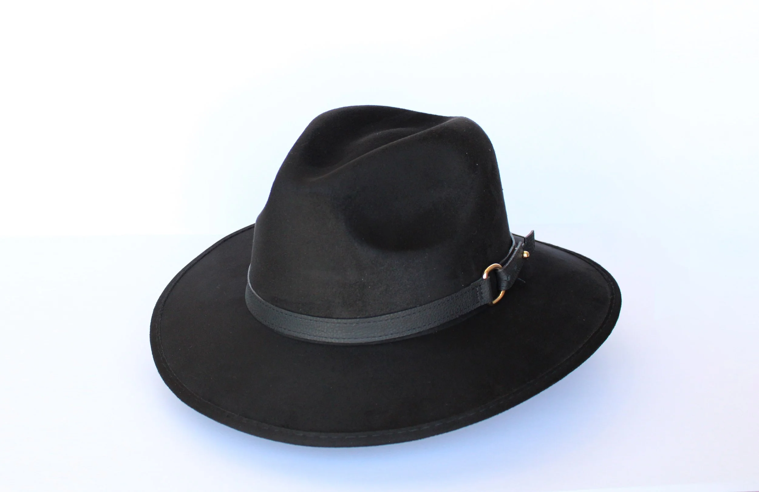 Sombrero clasico gamuza - Negro