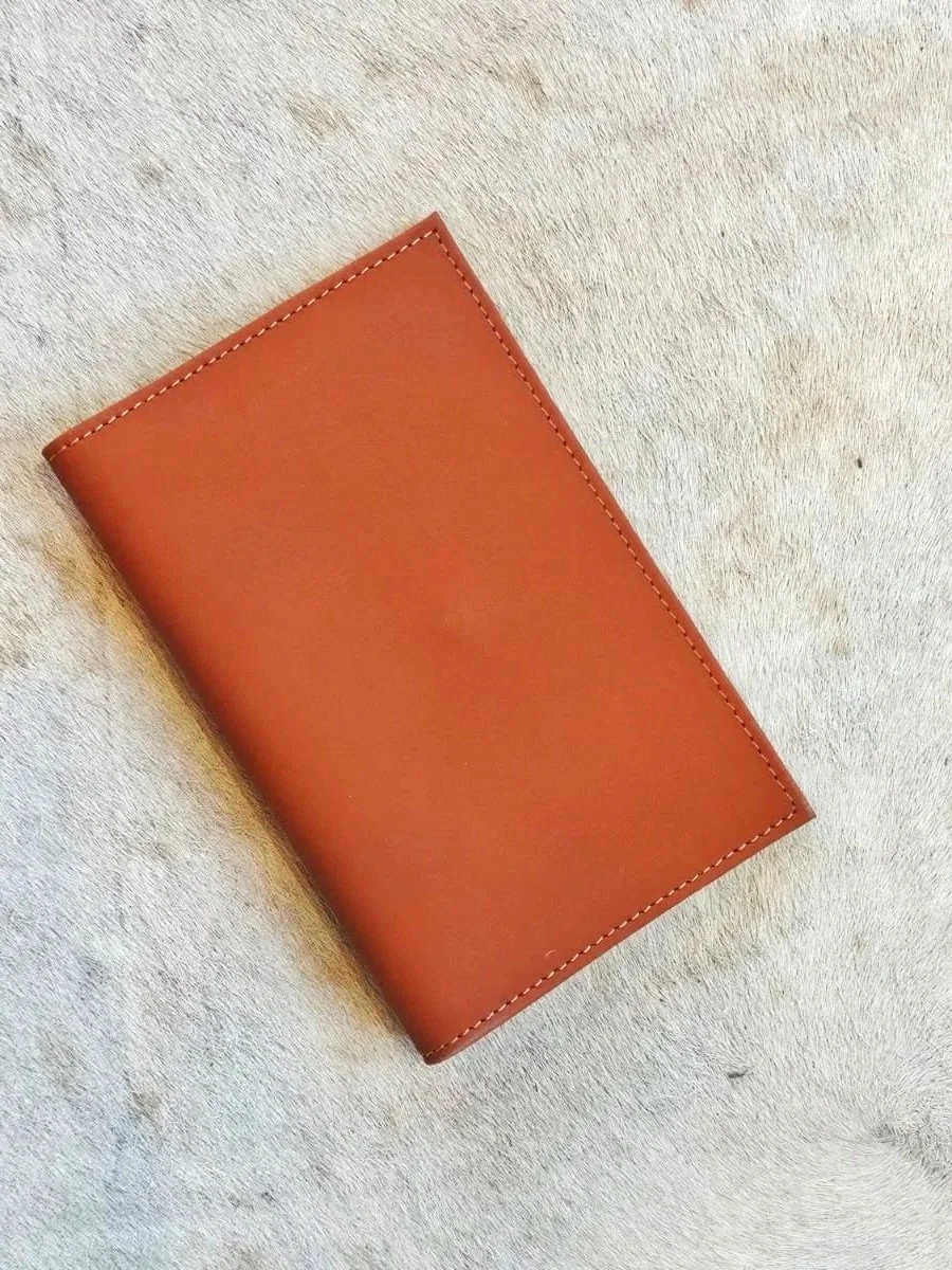 Porta Pasaporte Individual - Café ladrillo