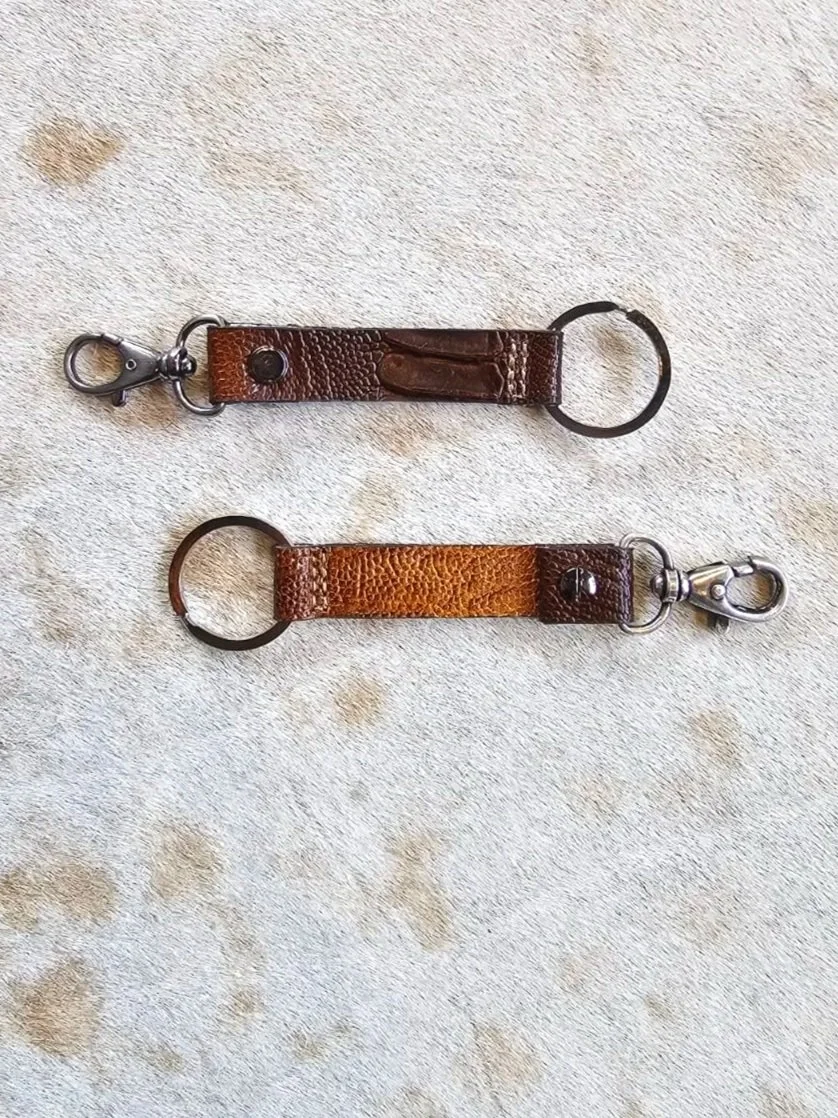 Llavero Letras - Café lagarto