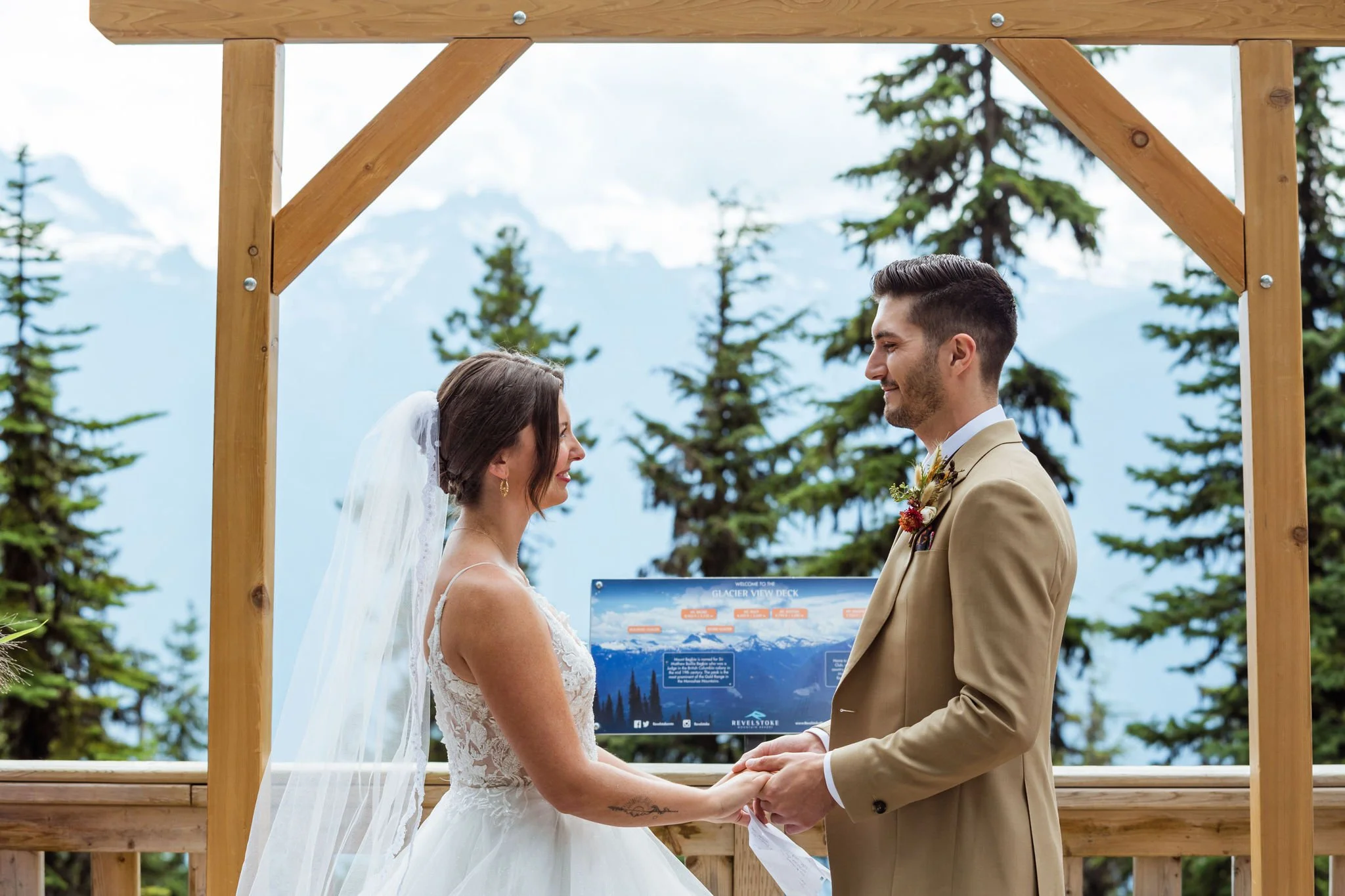 ©BackDeckStudios-BrittanyEric-Wedding-269.jpg