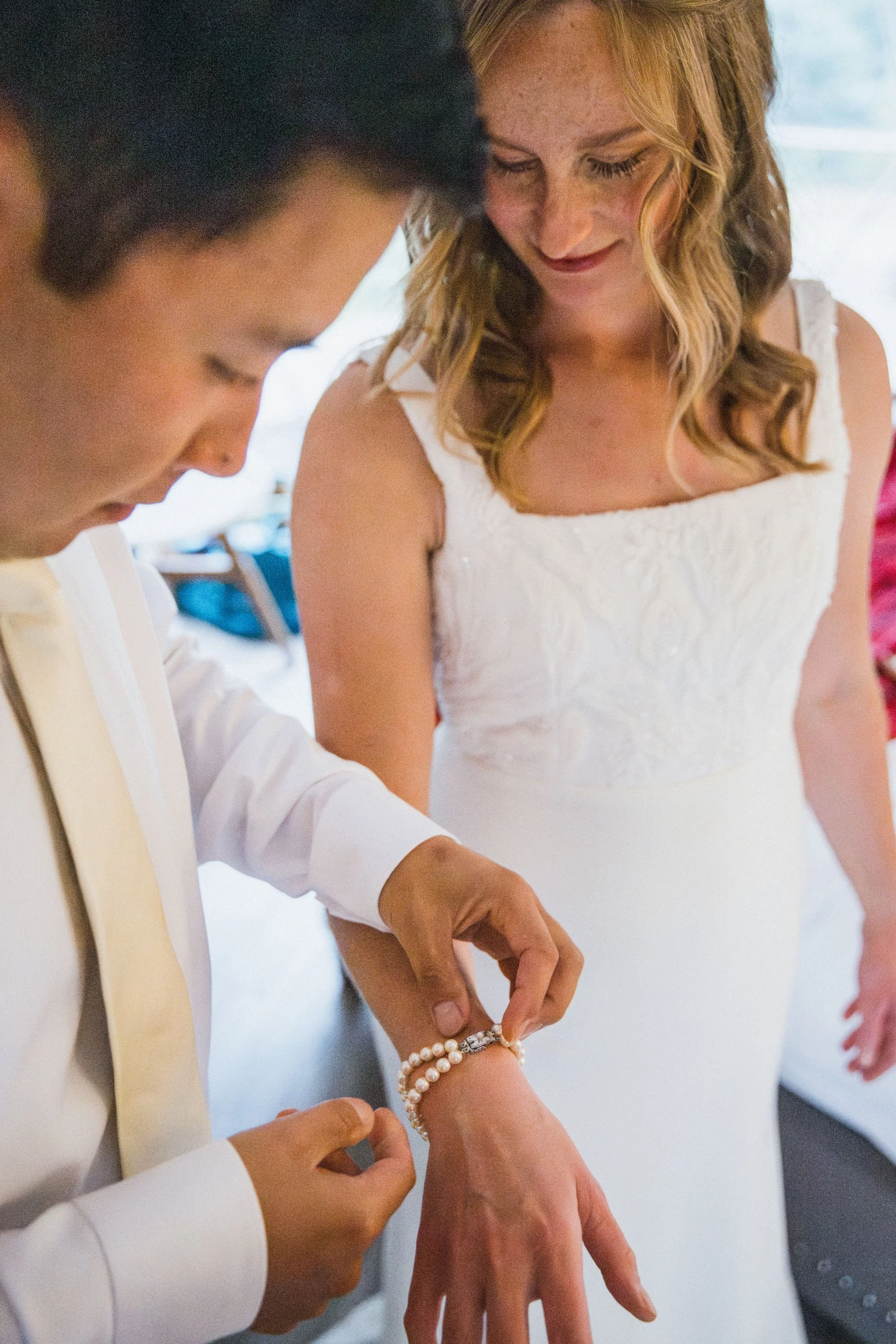 ©BackDeckStudios-CarlyMomo-Elopement-9.jpg