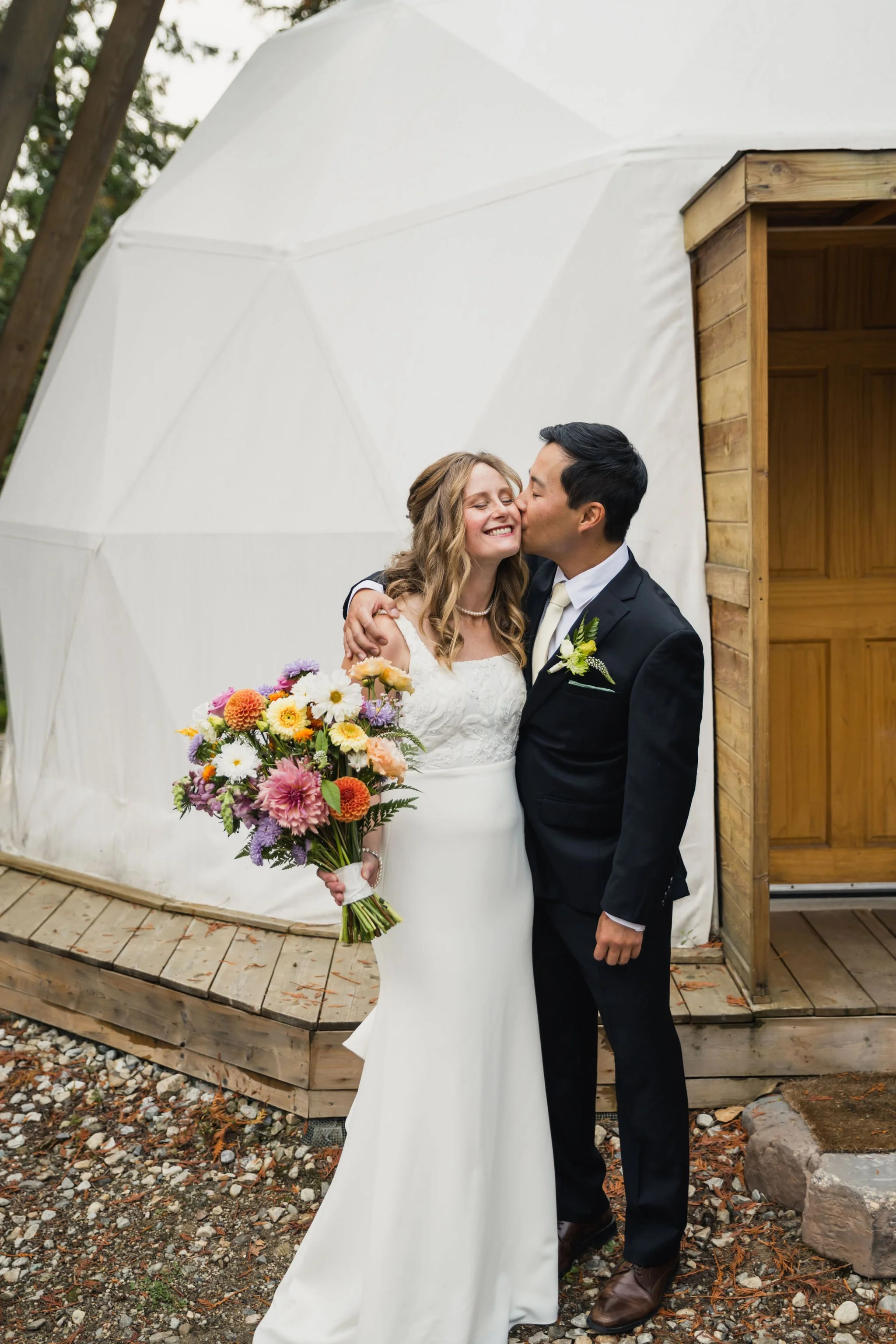 ©BackDeckStudios-CarlyMomo-Elopement-28.jpg