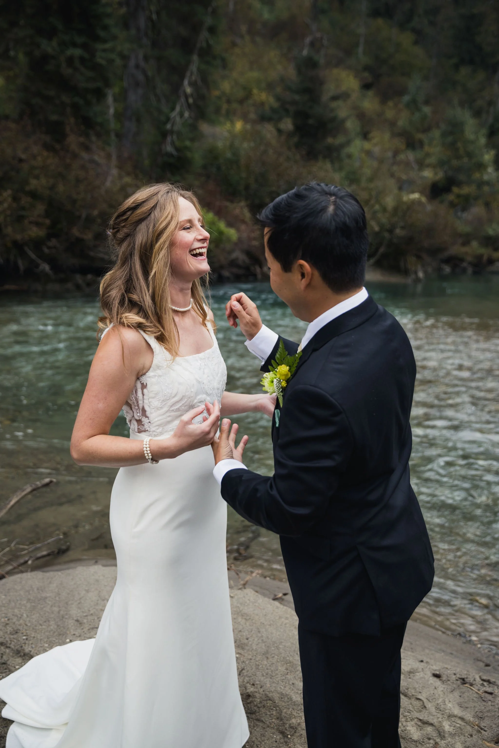 ©BackDeckStudios-CarlyMomo-Elopement-103.jpg
