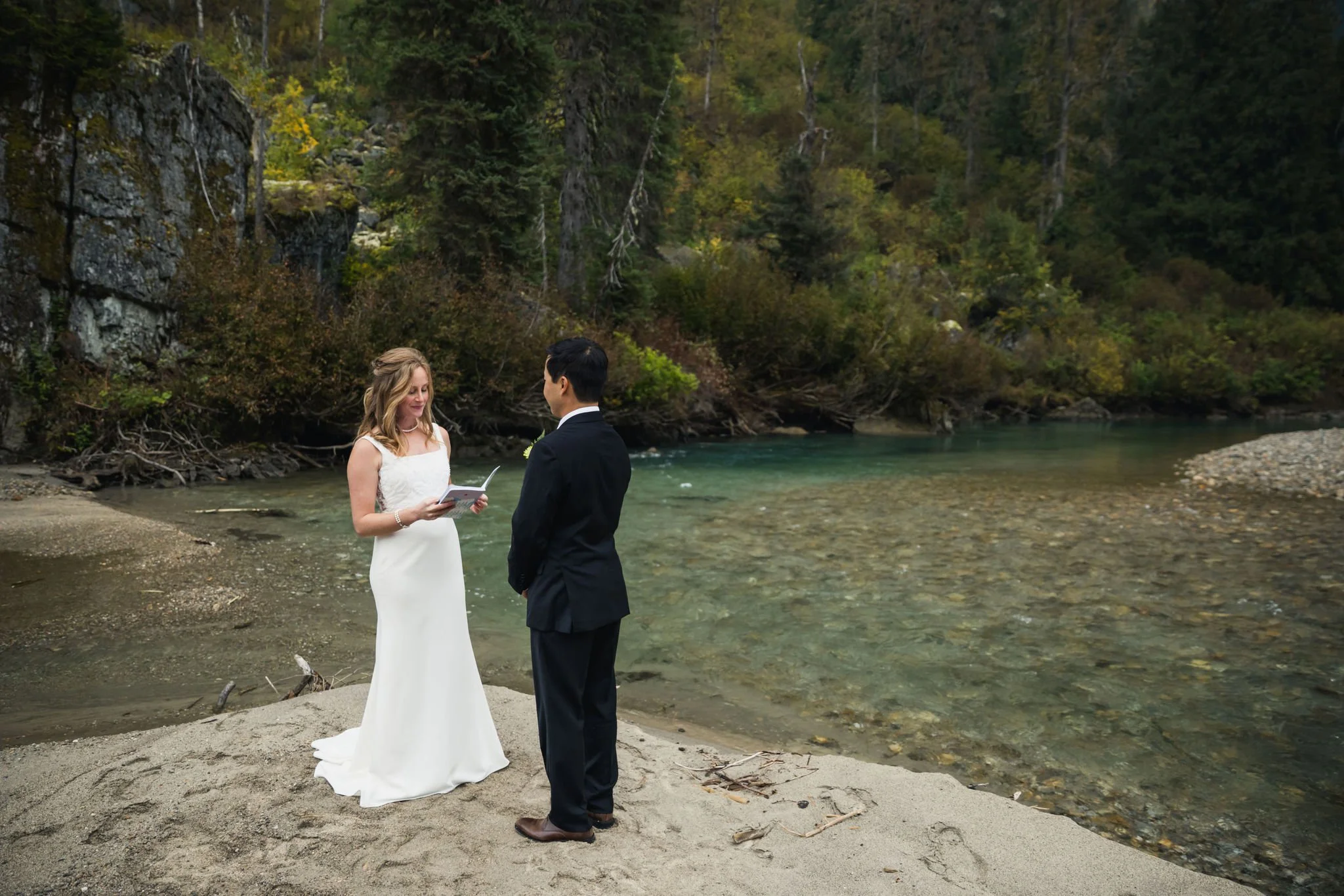 ©BackDeckStudios-CarlyMomo-Elopement-108.jpg