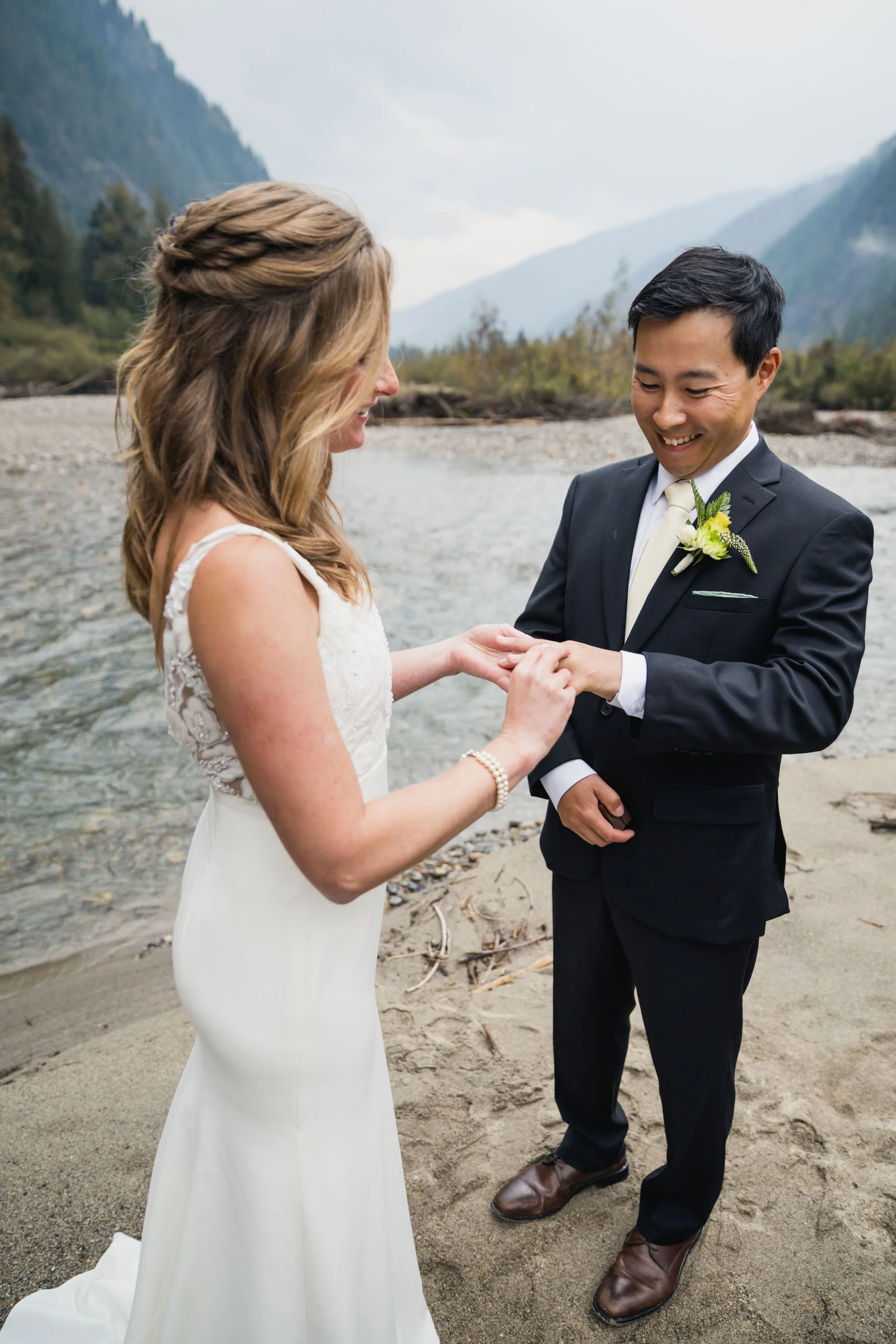 ©BackDeckStudios-CarlyMomo-Elopement-190.jpg