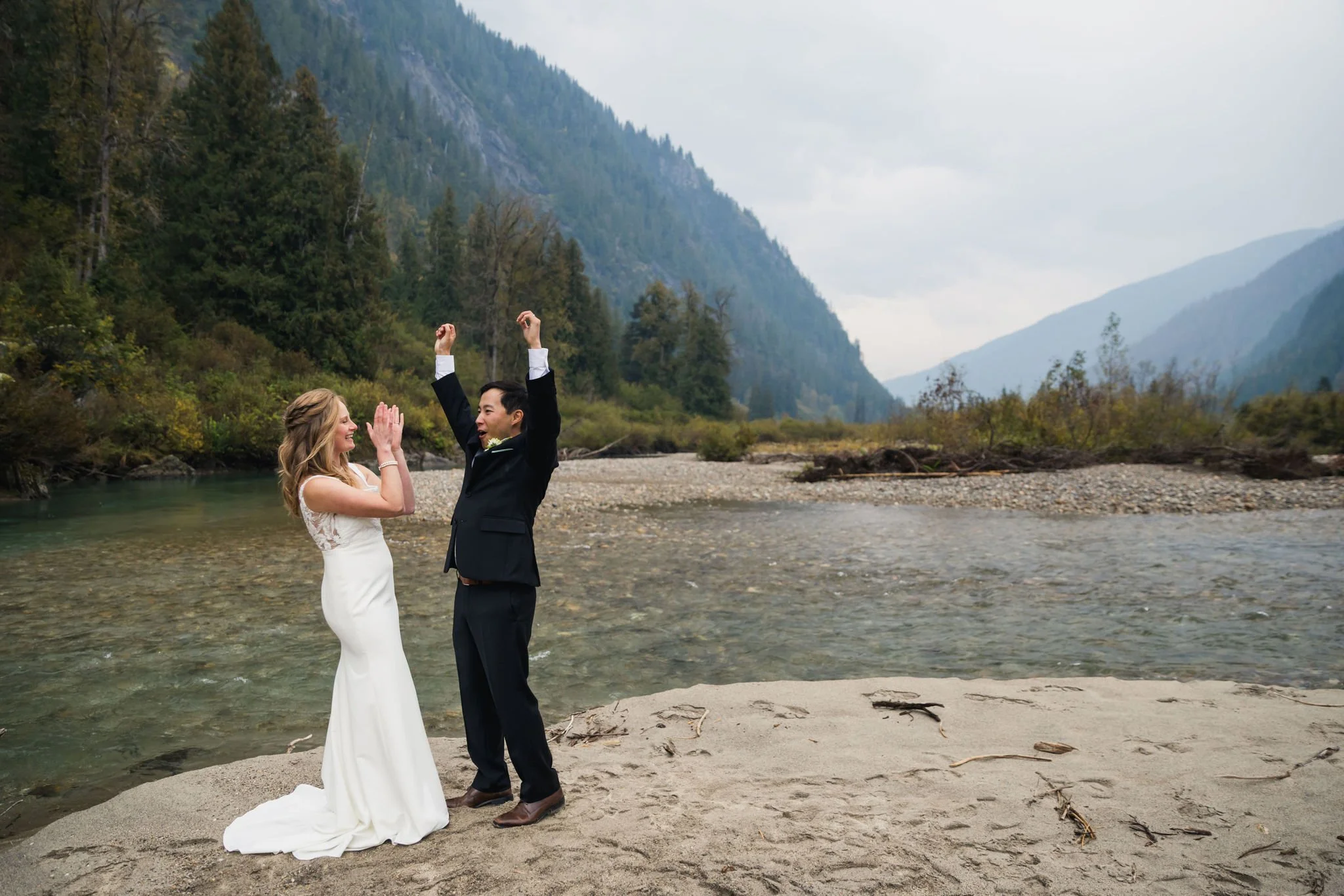 ©BackDeckStudios-CarlyMomo-Elopement-211.jpg