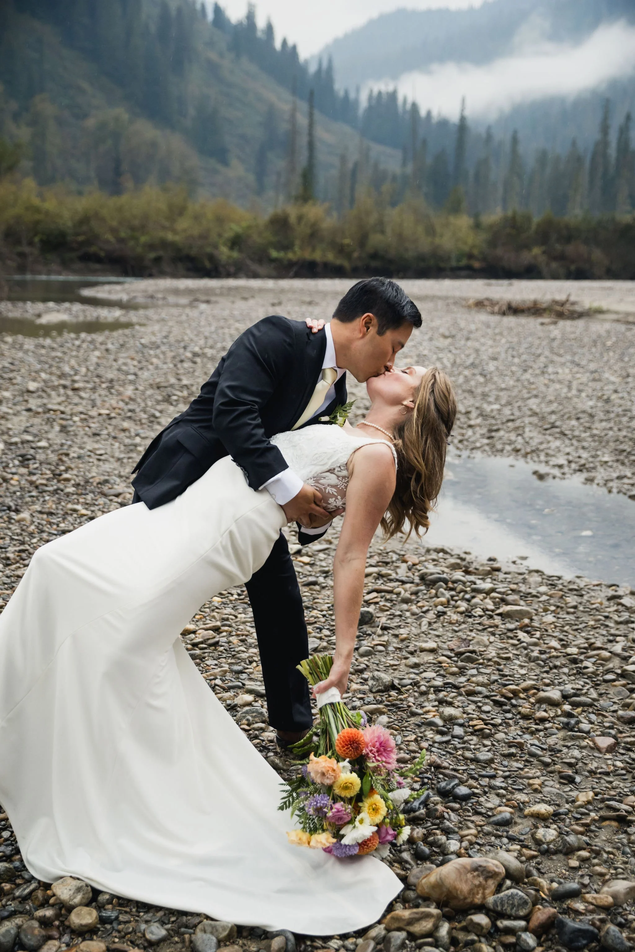 ©BackDeckStudios-CarlyMomo-Elopement-321.jpg