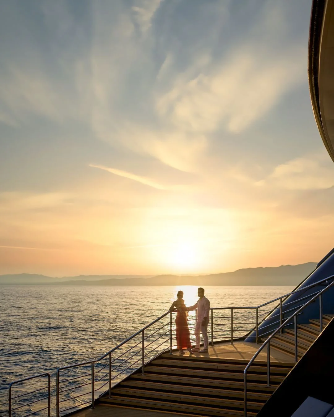 Have you ever dreamed of yachting around the world? With Luminara, the newest superyacht 🛥️ from @ritzcarltonyachtcollection, and our expertise of destinations around the world, you can.

Designed to feel like a private yacht, Luminara redefines ult