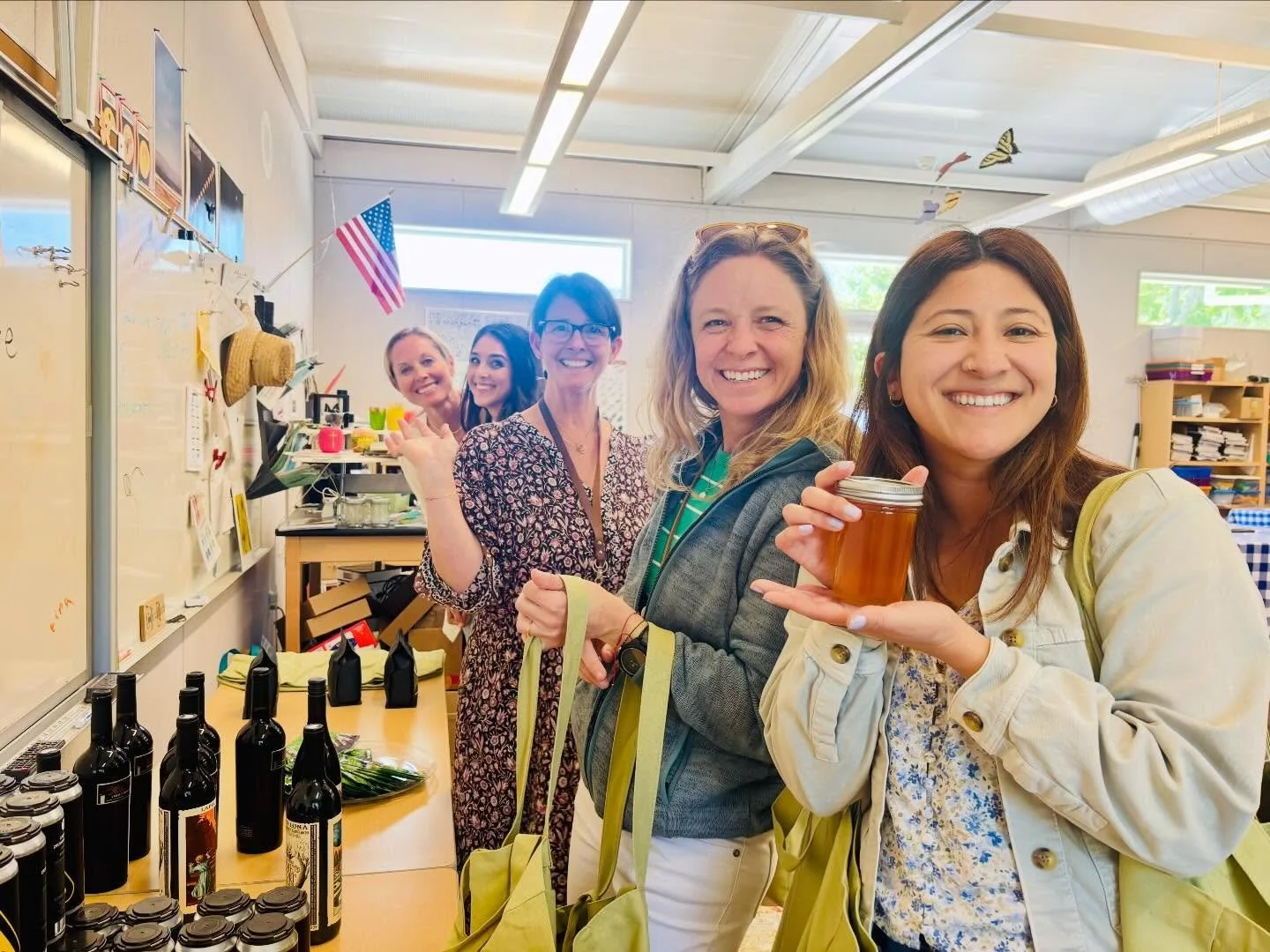Happy Staff Appreciation week! The PTO has been celebrating our school staff all week long &amp; today this included a special lunch catered by @araecali! Bellevue is so lucky to have a dedicated and talented school staff. Don&rsquo;t forget to celeb