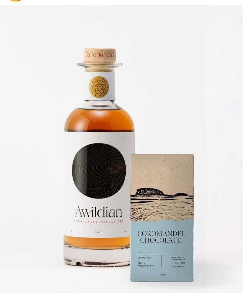 Want to spoil your old man for Father's Day? Don't look any further, we've got you covered. The perfect gin from @awildiangin and our delicious @coromandelchocolate - what else could he need?
Jump online to @awildiangin and get your best selection 🤎