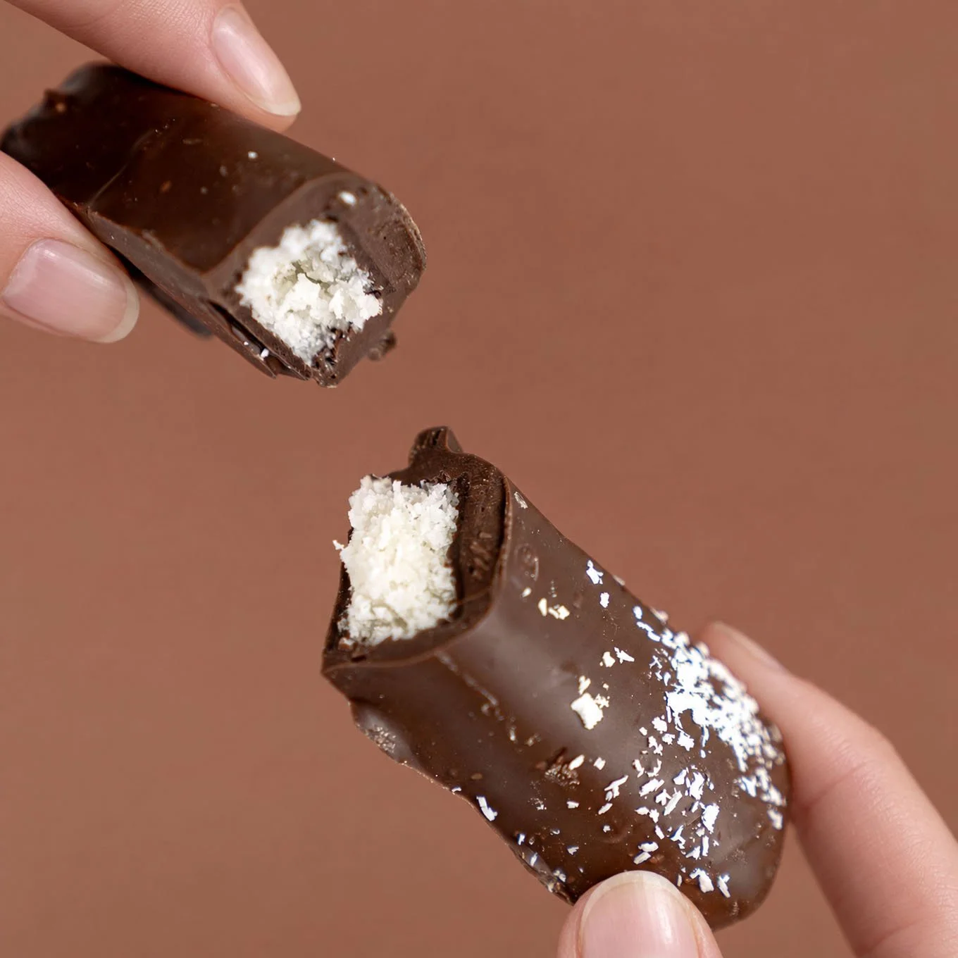 bounty-bar-coconut-milk-chocolate-stick.jpg