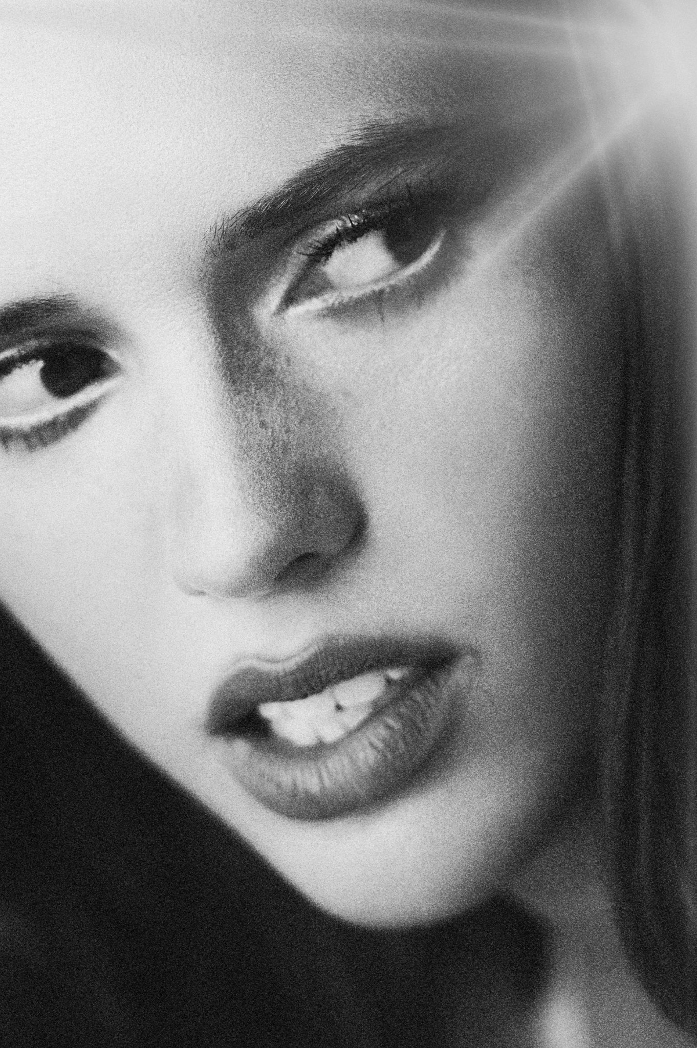 002-GLARE.jpg