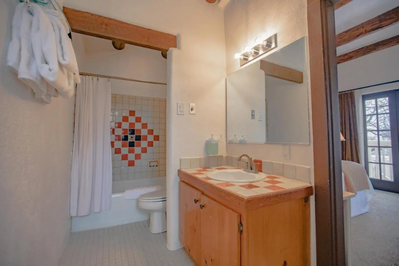 San Geronimo Lodge Retreat Bathroom New Mexico.jpeg