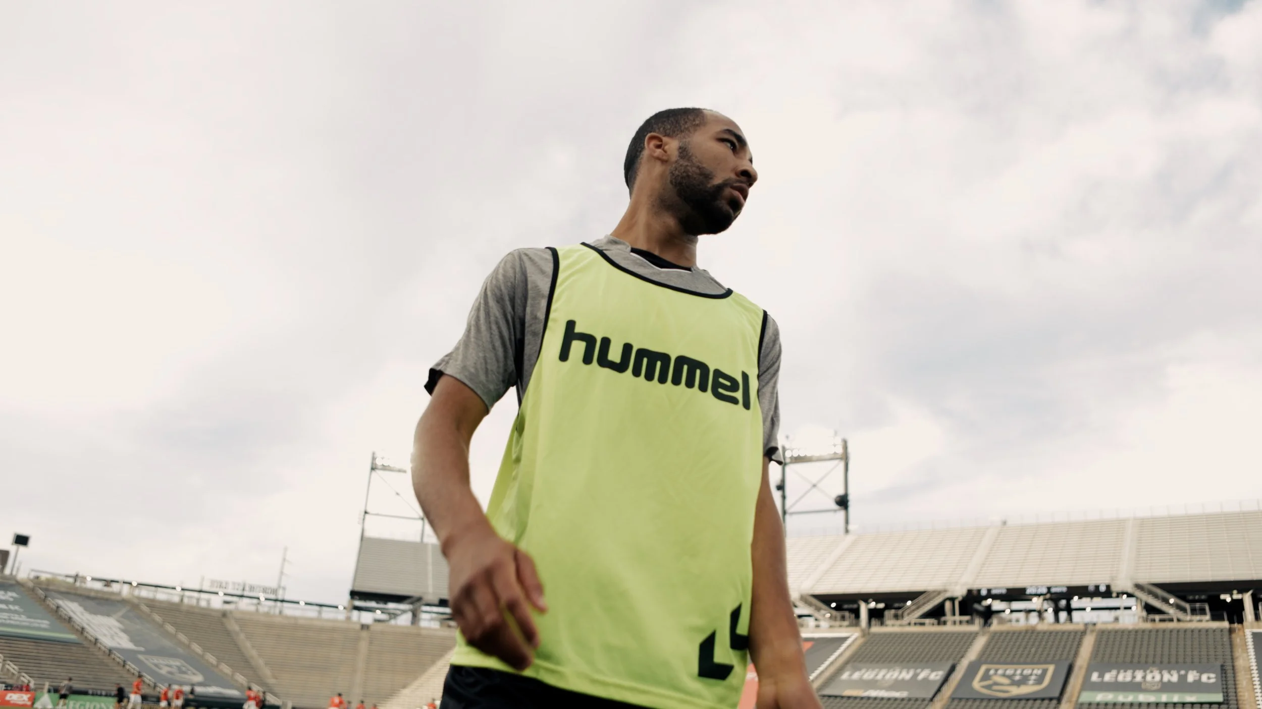 Sequence 02.00_03_45_25.Still224.jpg