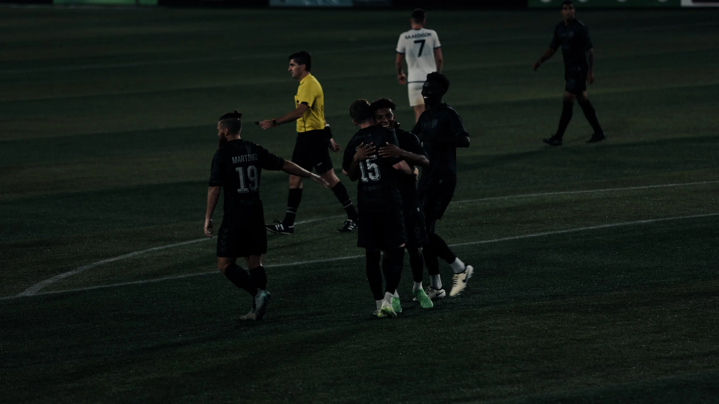 Sequence 02.00_39_17_54.Still175.jpg