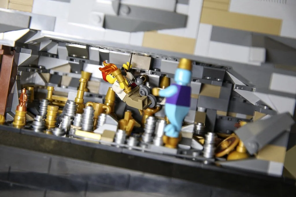 treasure-found-but-guarded_31310932966_l.jpg