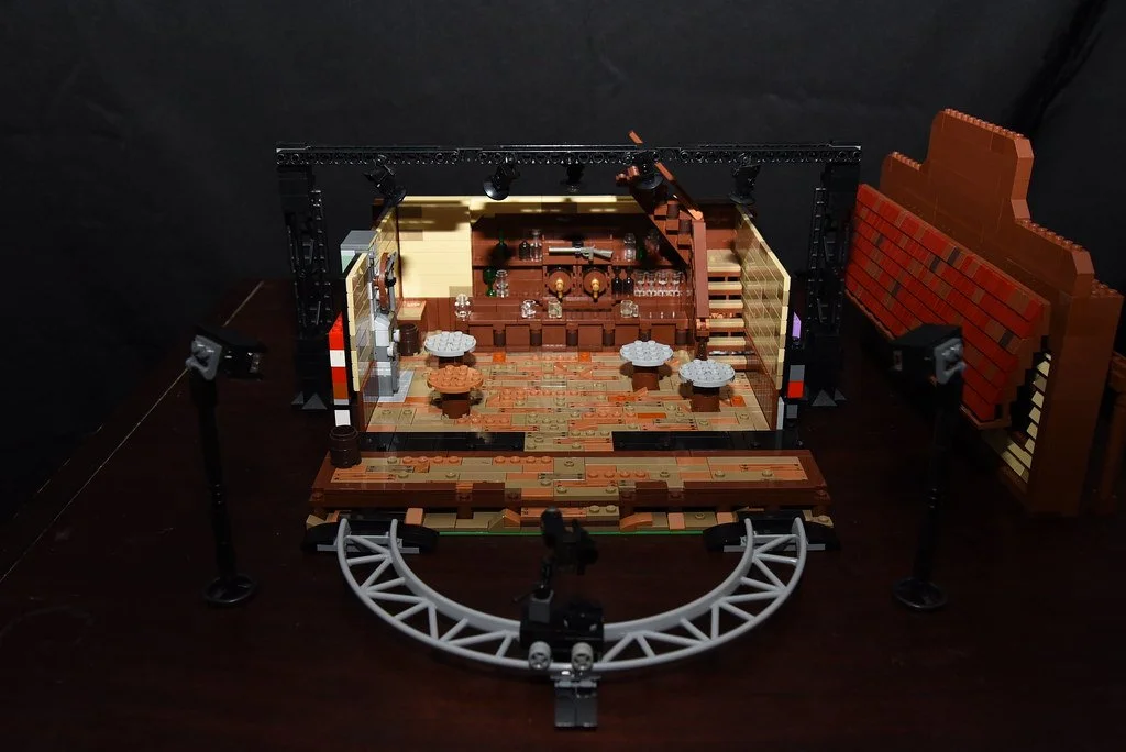 saloon-stopmotion-set_40379822453_l.jpg
