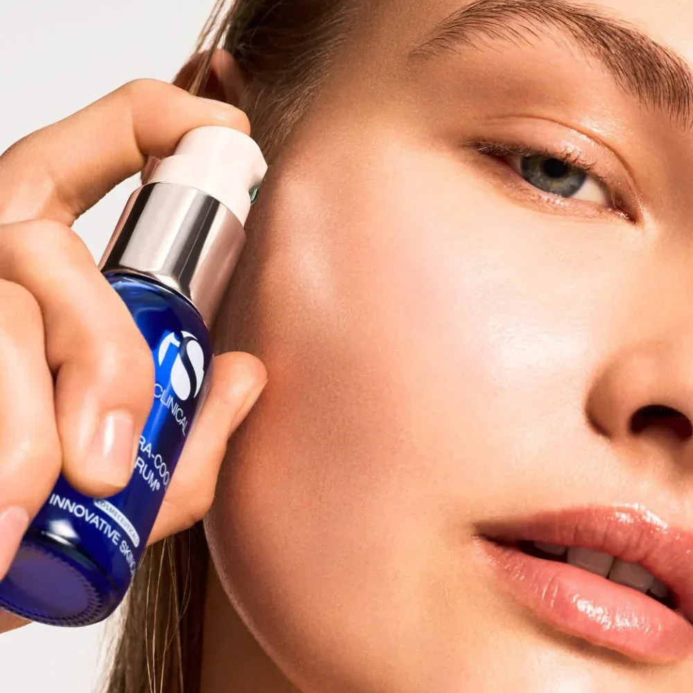 iS_Clinical_Hydra-Cool_Serum_5_1000x.webp