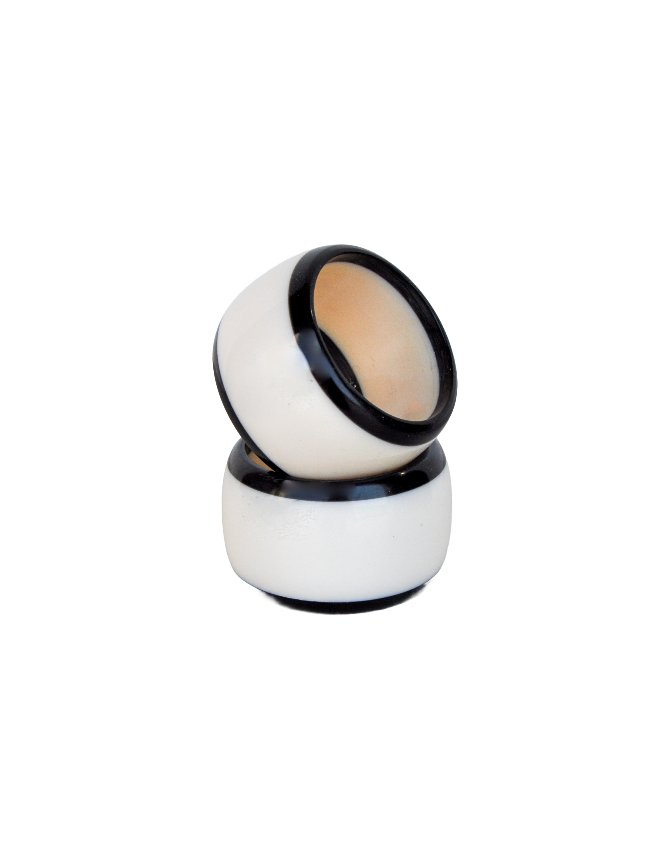 B+W Napkin Rings